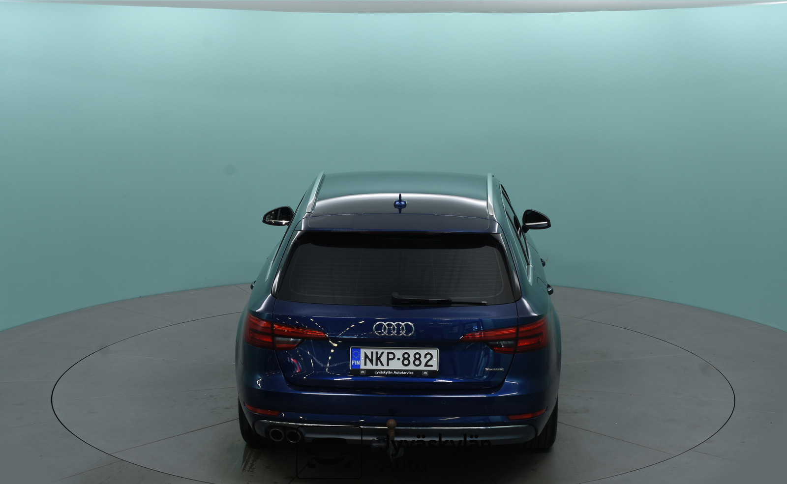 AUDI A4 2017