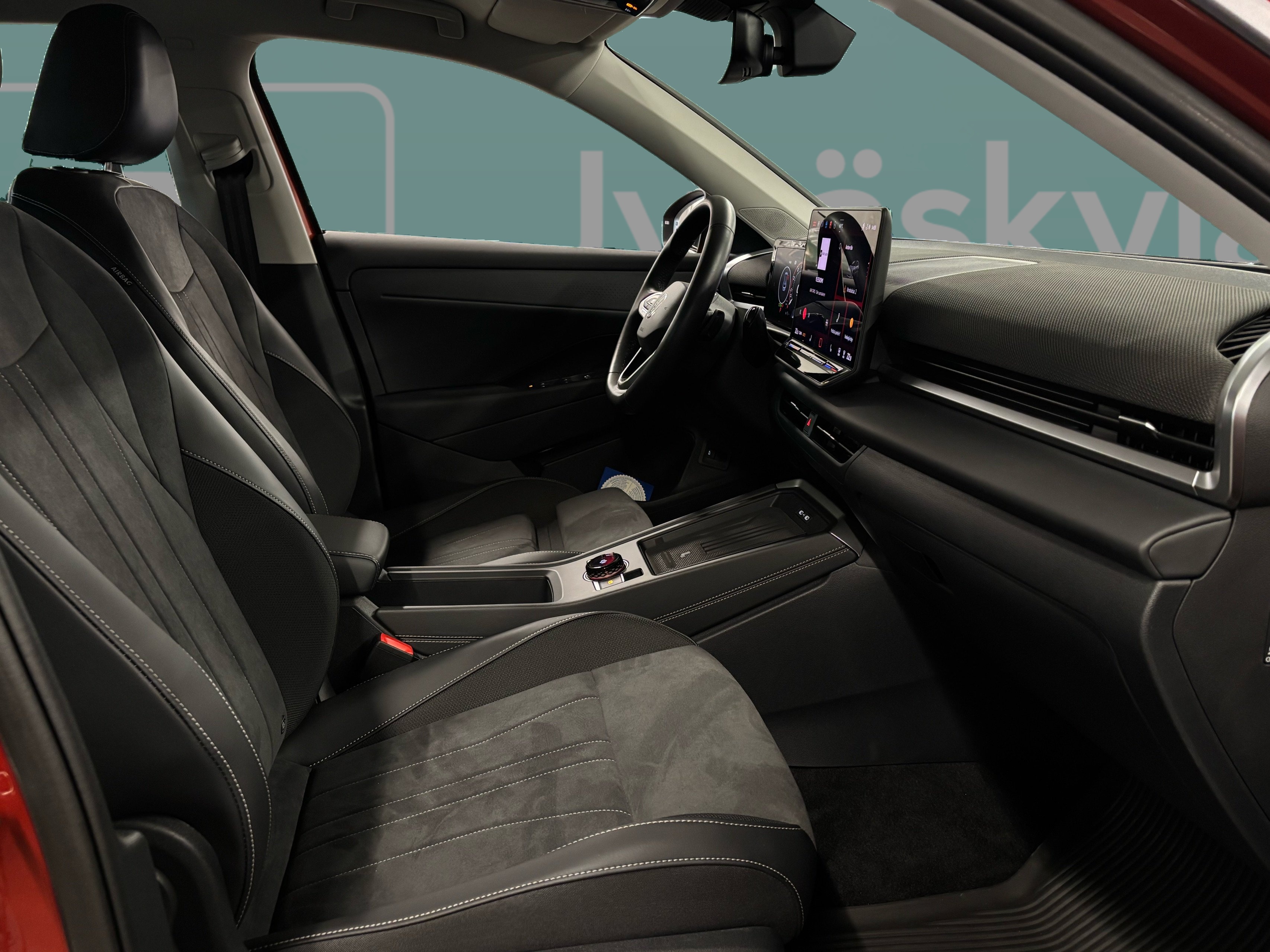 VOLKSWAGEN T-Roc 2026