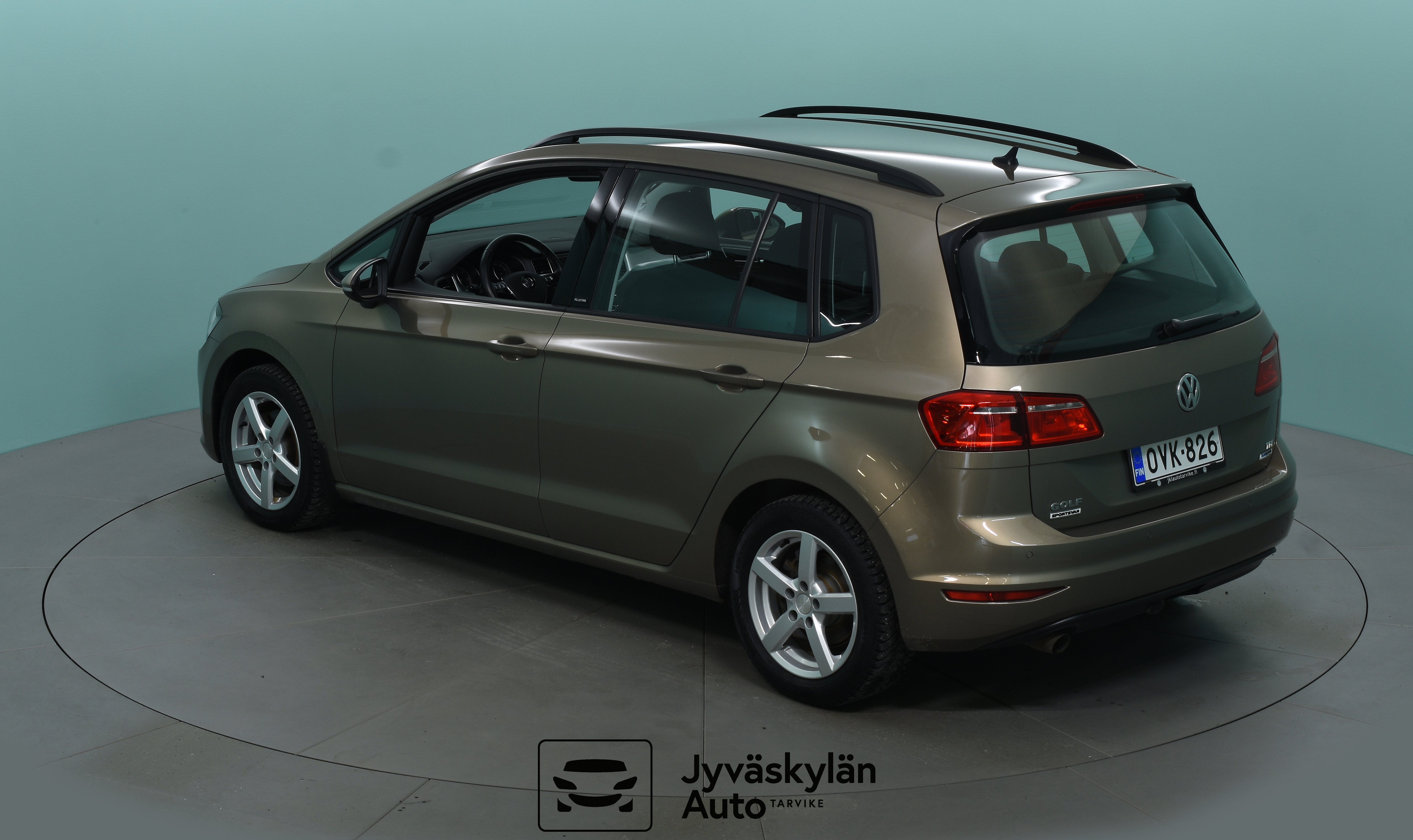 VOLKSWAGEN Golf Sportsvan 2016