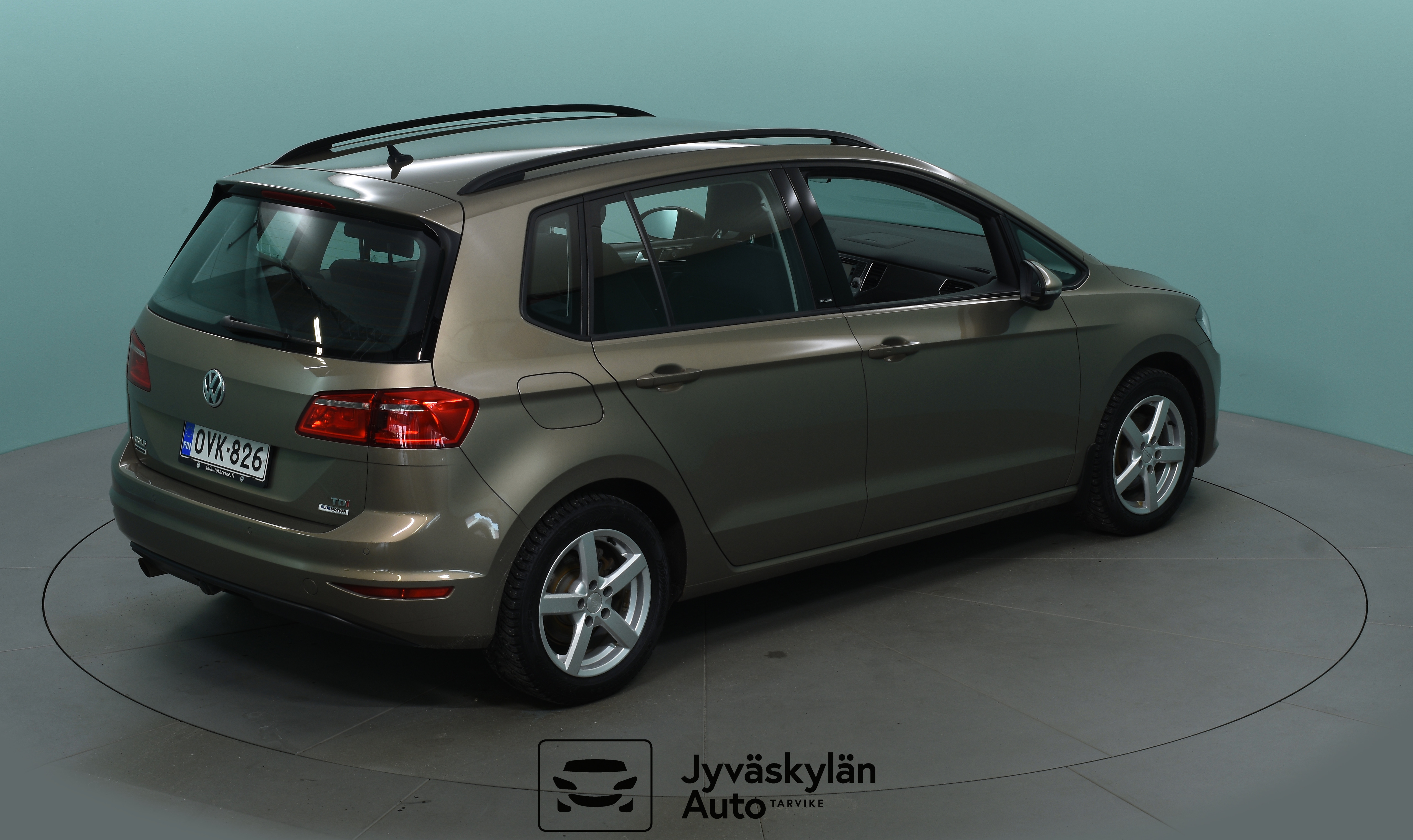 VOLKSWAGEN Golf Sportsvan 2016