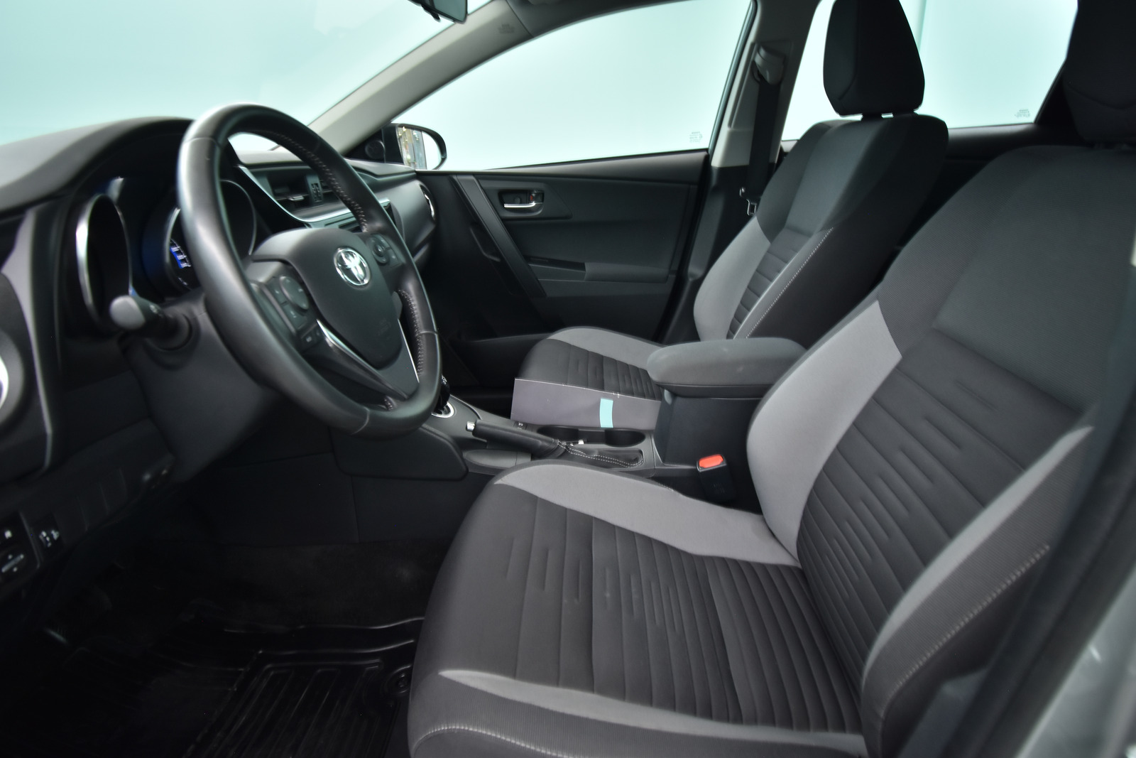 Toyota Auris 2017