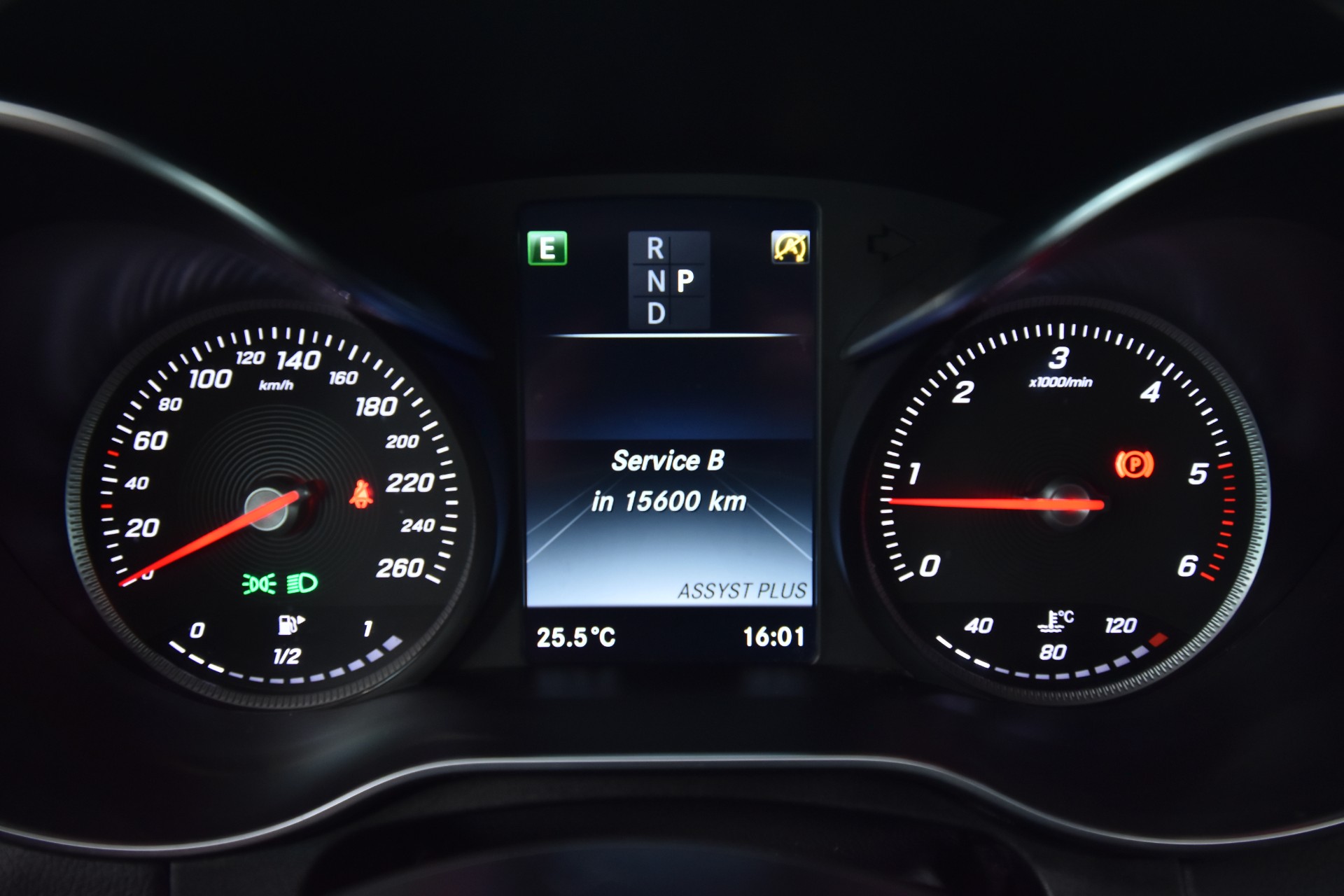 MERCEDES-BENZ C 2017
