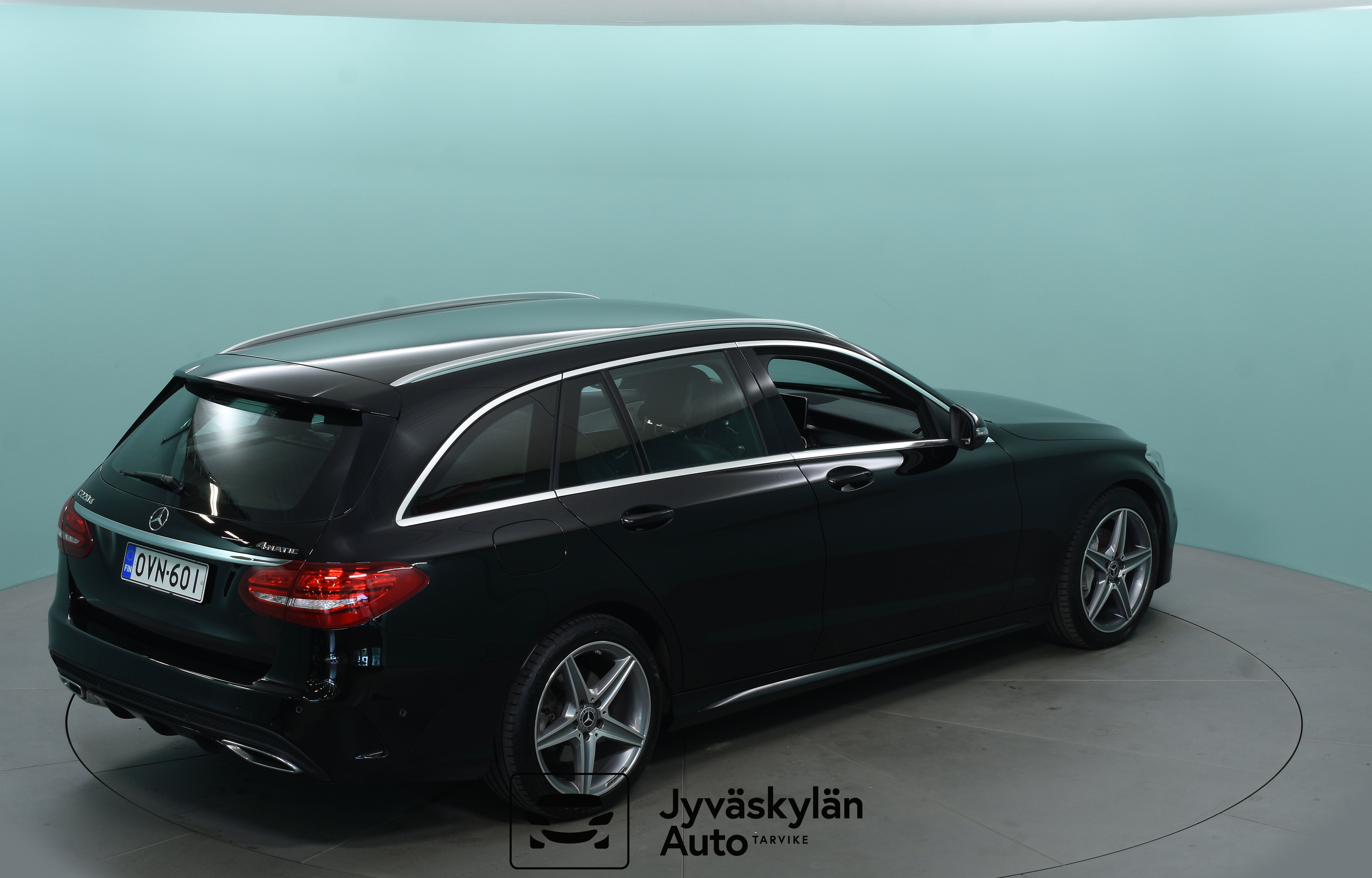 MERCEDES-BENZ C 2017