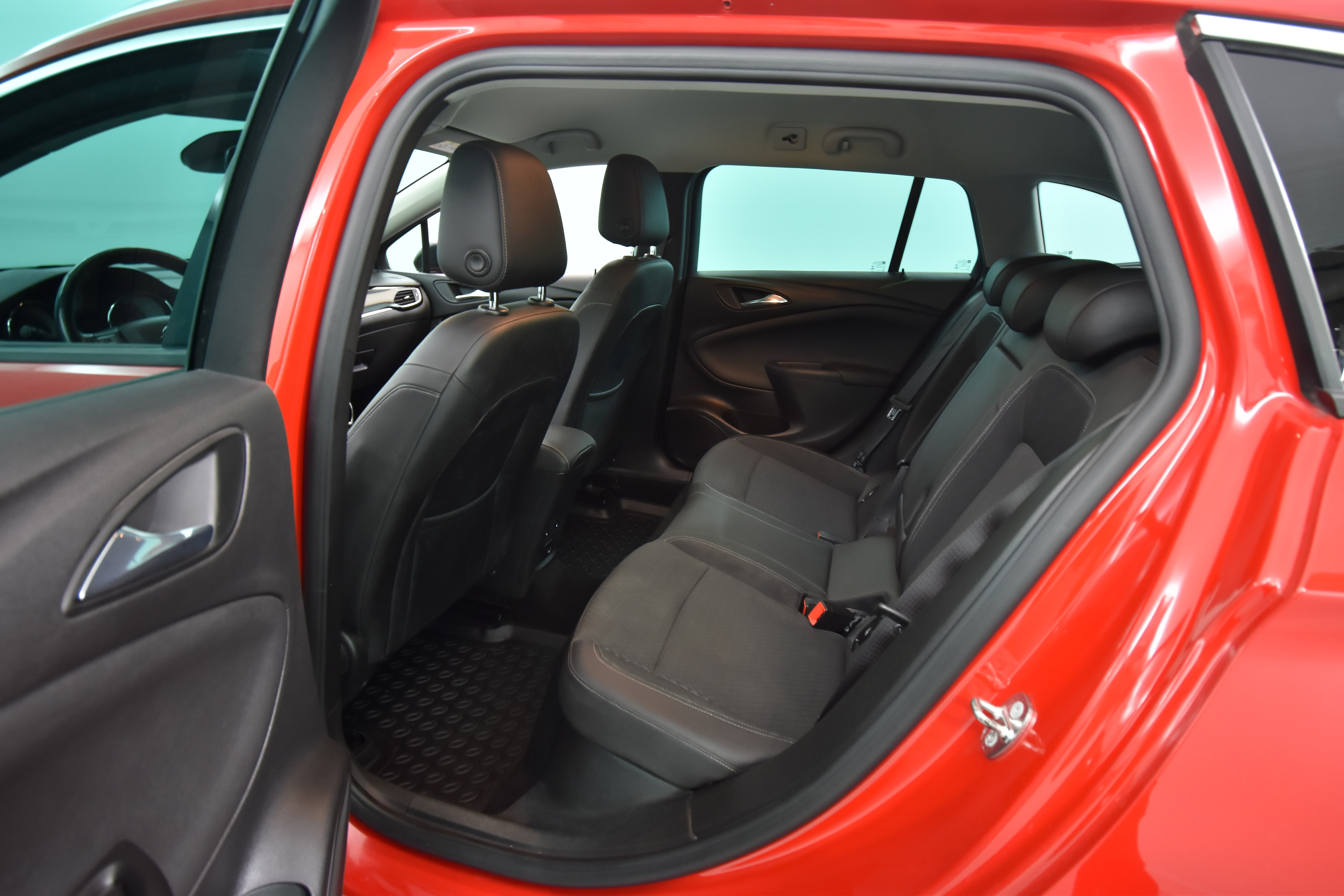 OPEL Astra 2018