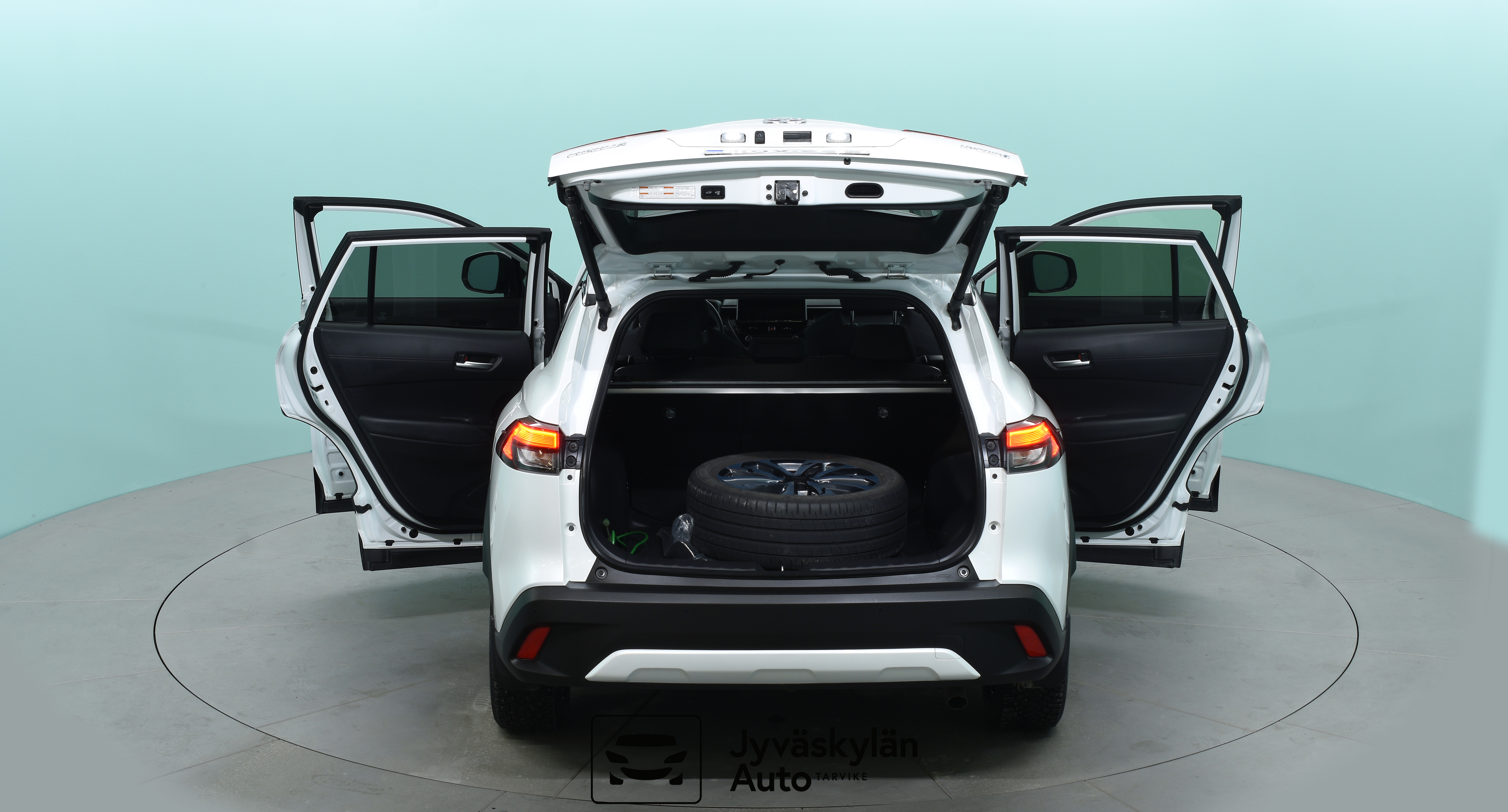 TOYOTA Corolla Cross 2023