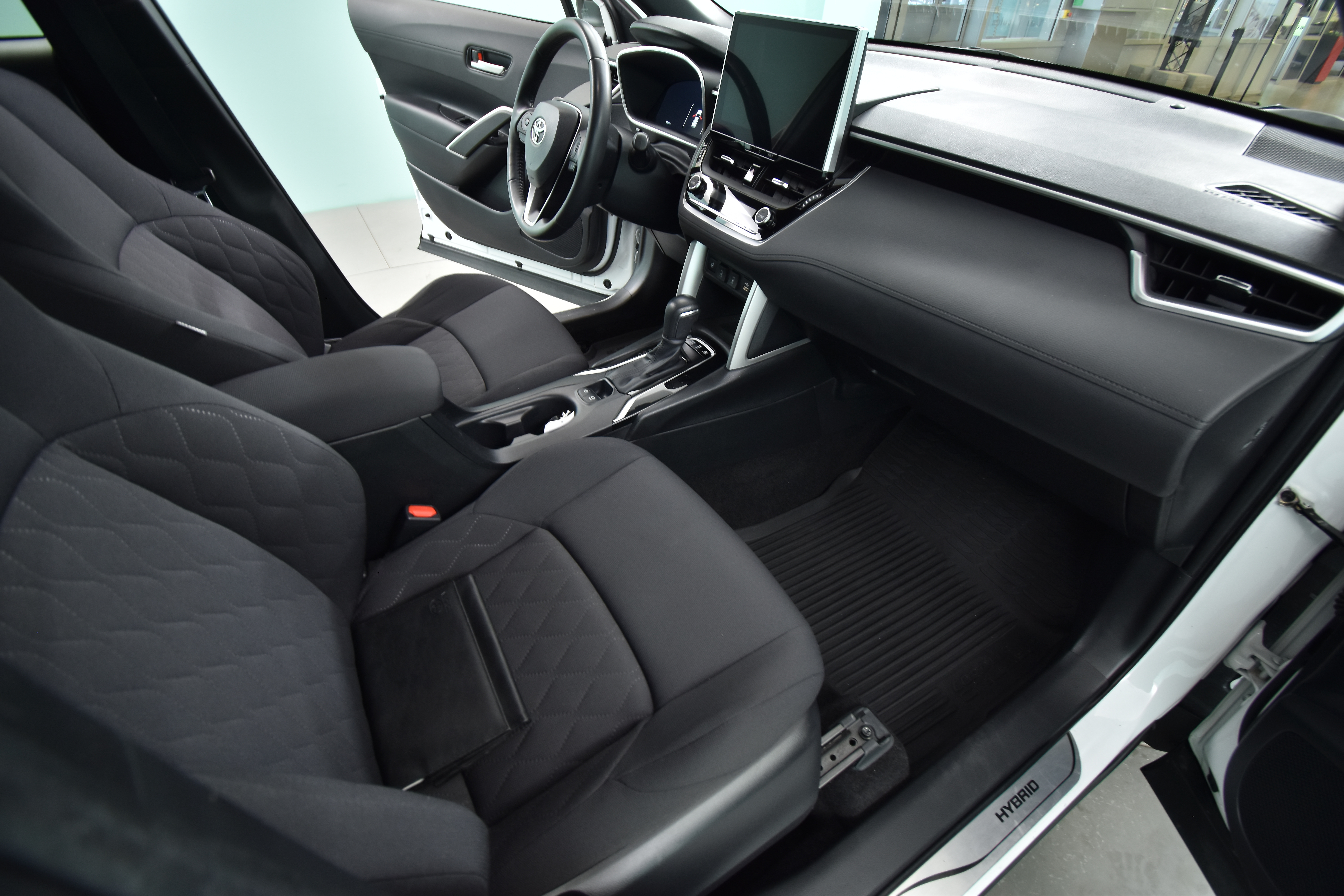 TOYOTA Corolla Cross 2023