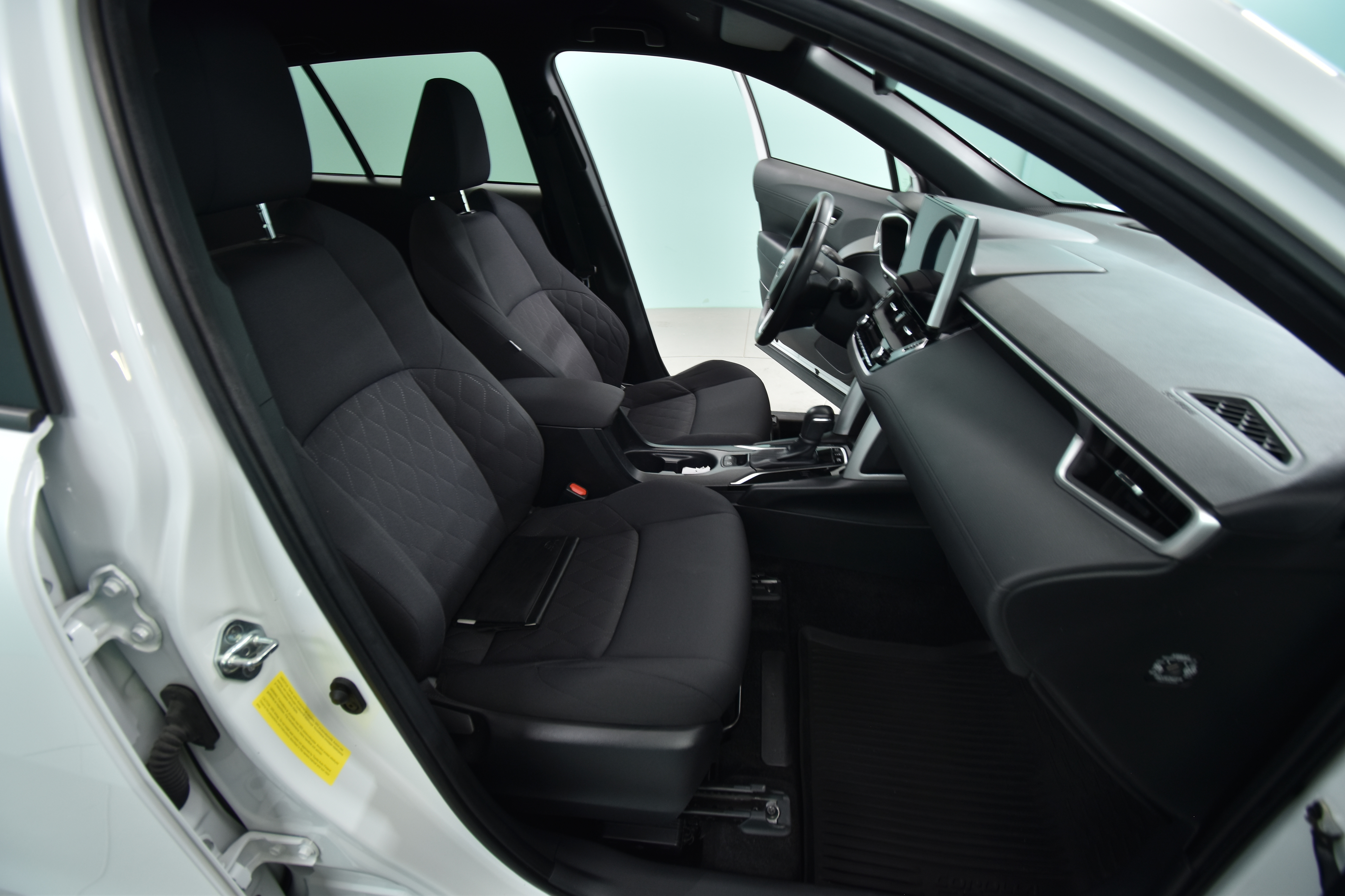 TOYOTA Corolla Cross 2023