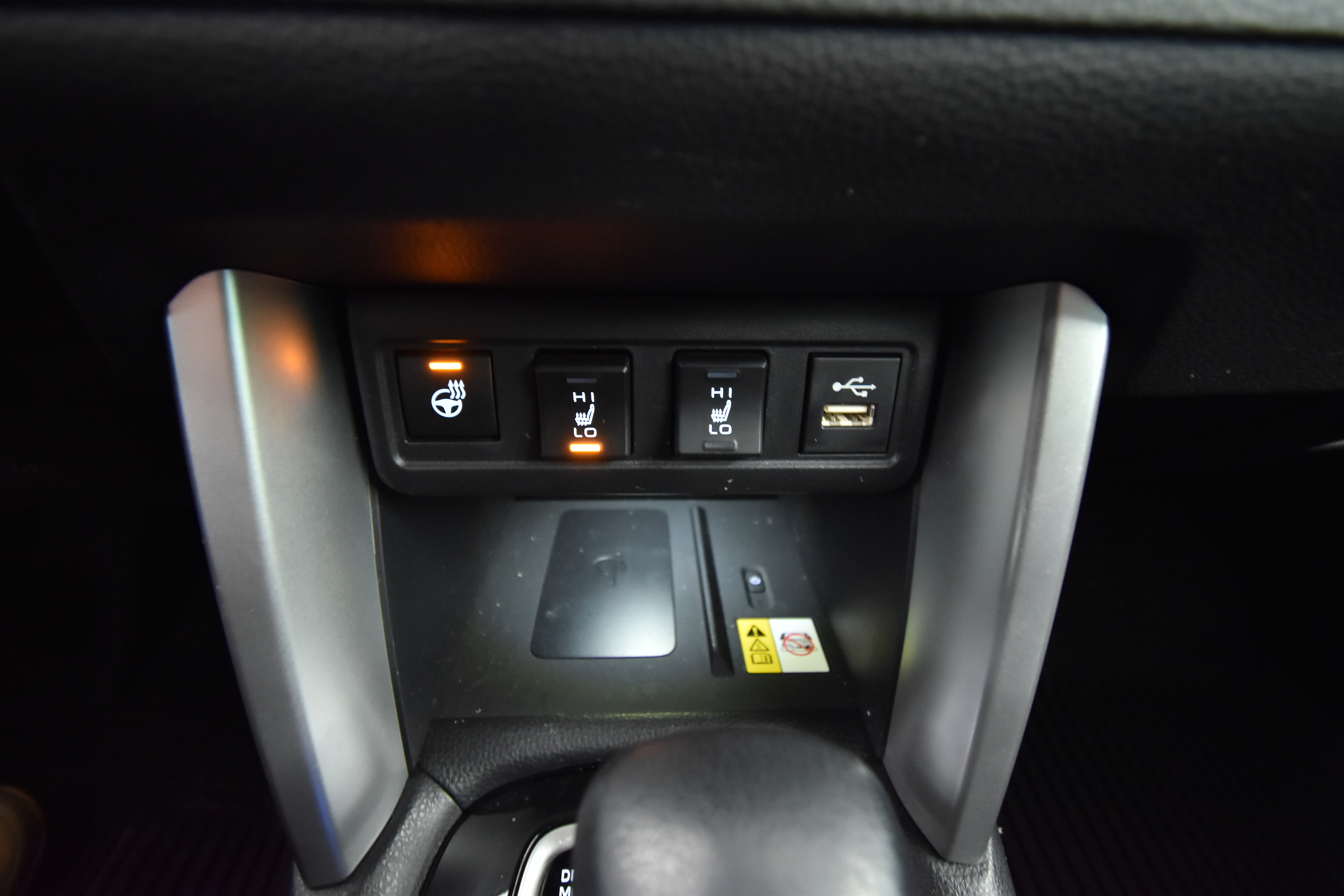 TOYOTA Corolla Cross 2023