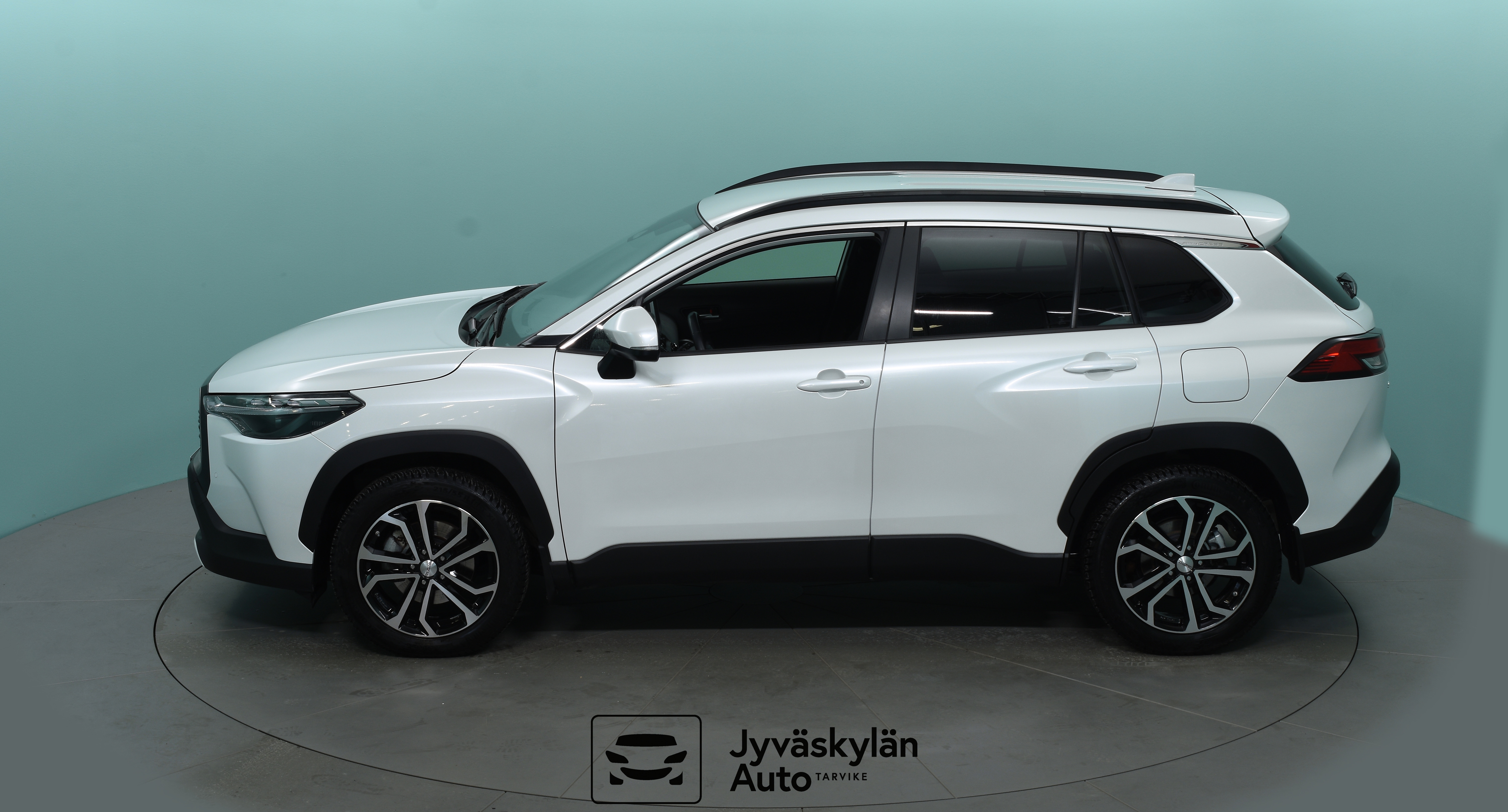 TOYOTA Corolla Cross 2023