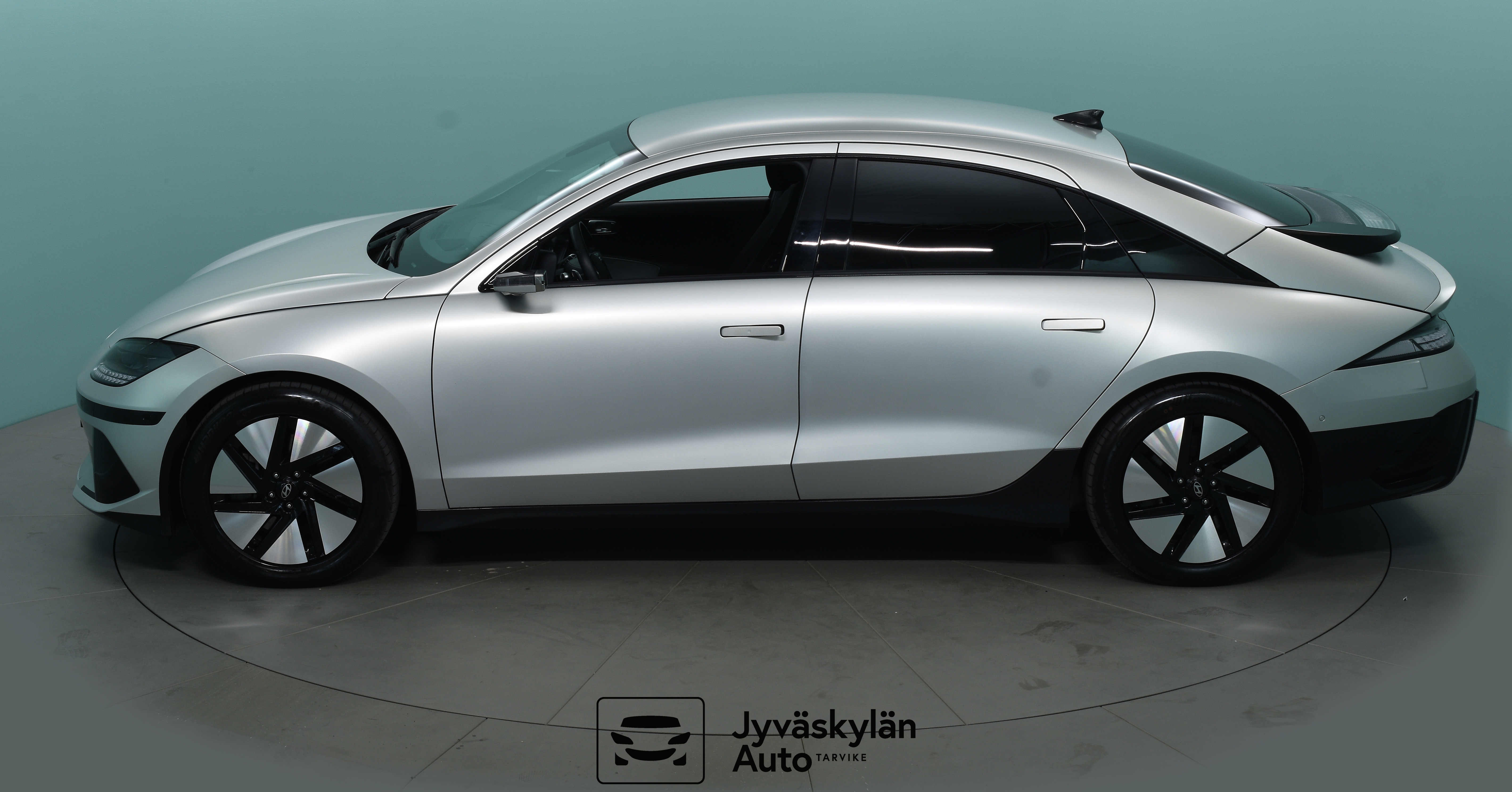 HYUNDAI IONIQ 6 2025