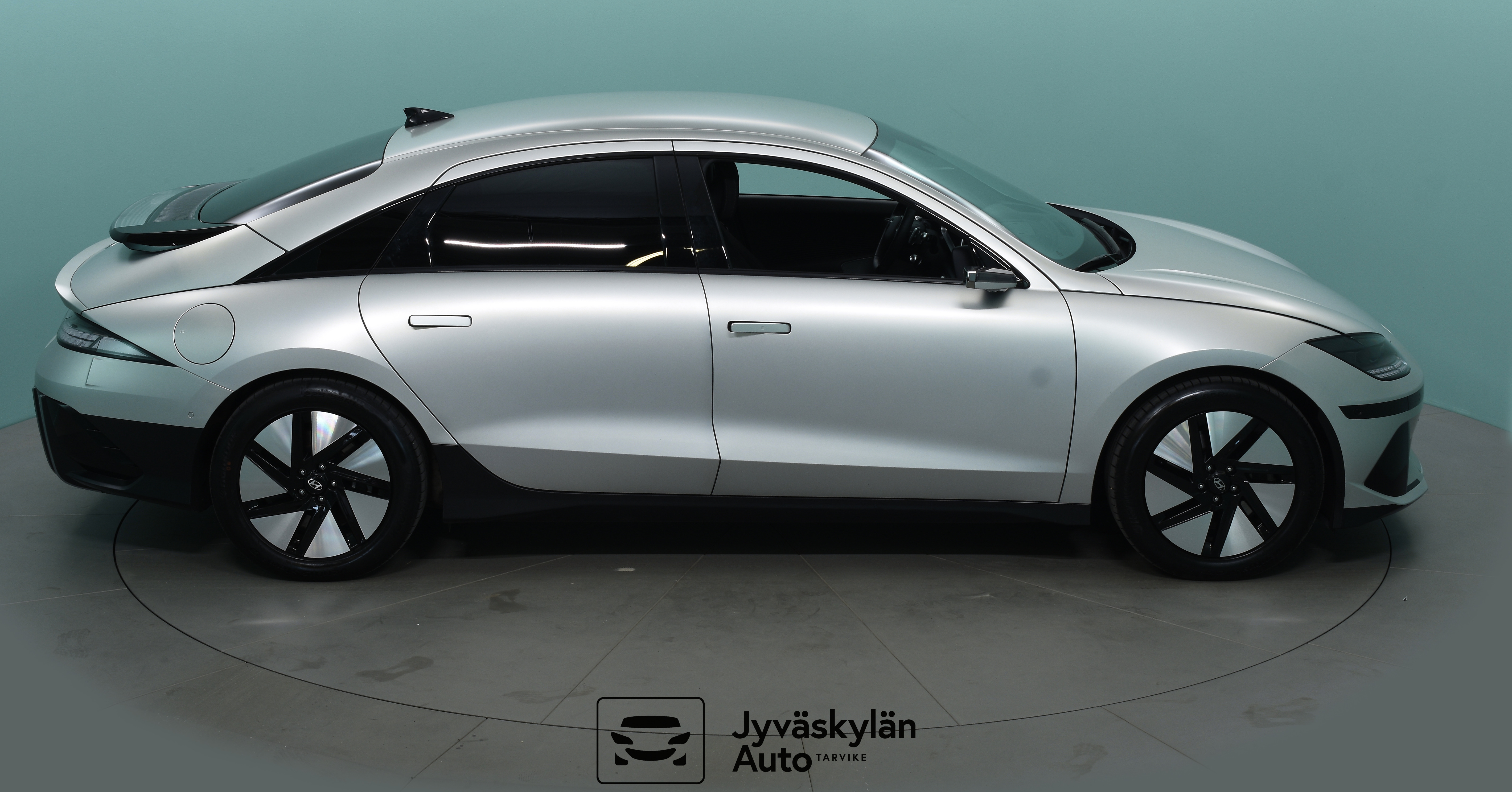 HYUNDAI IONIQ 6 2025