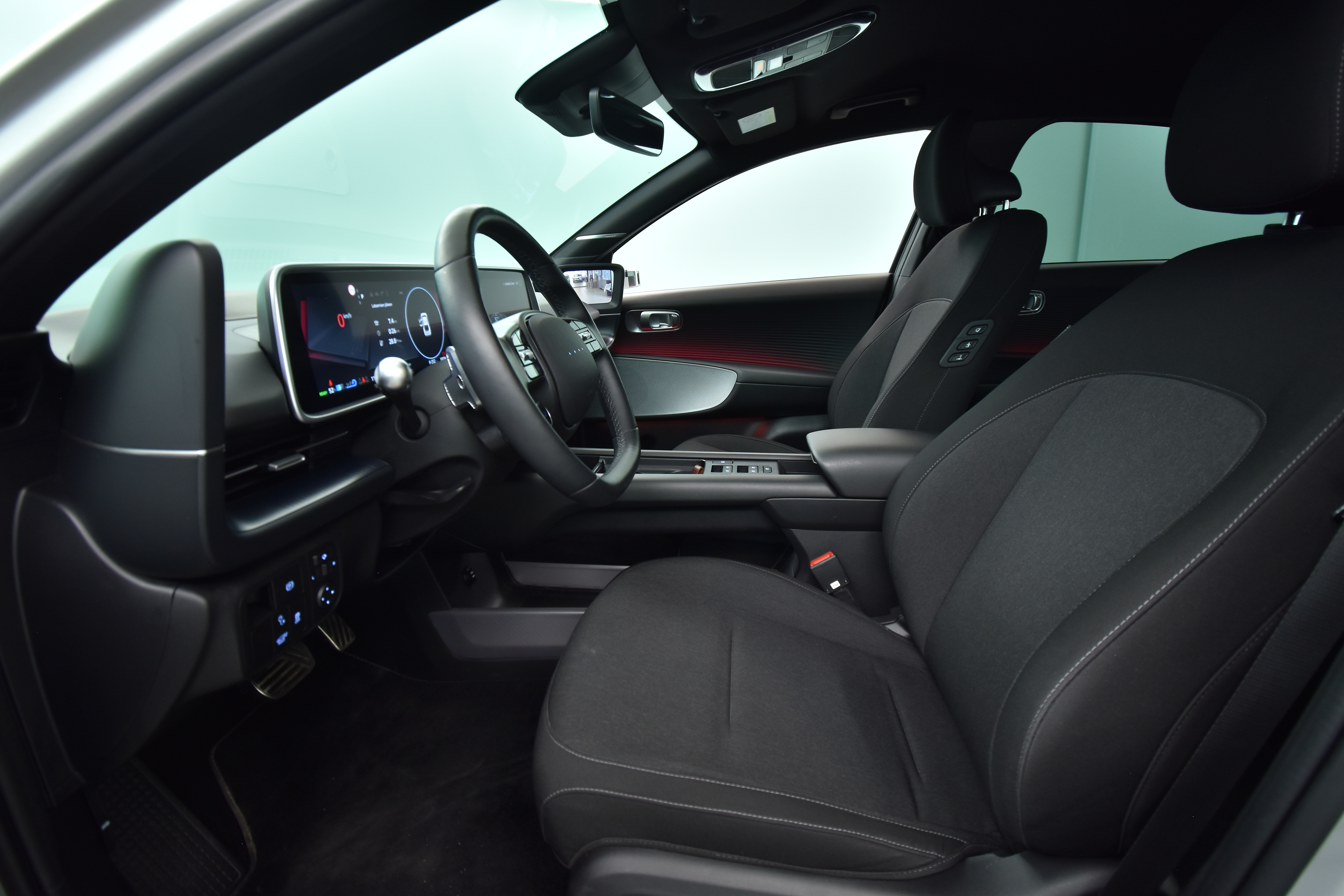 HYUNDAI IONIQ 6 2025