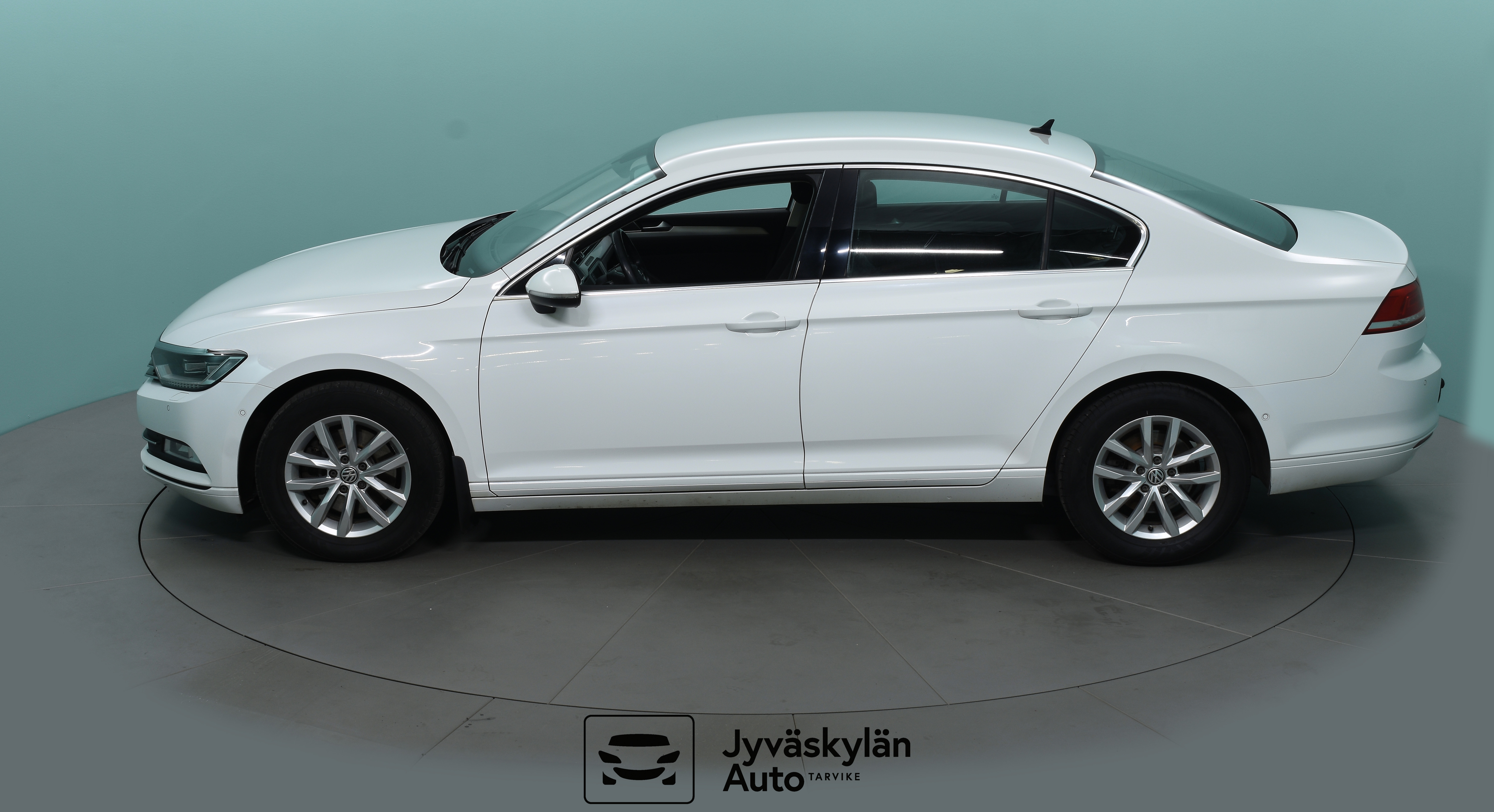 VOLKSWAGEN Passat 2017