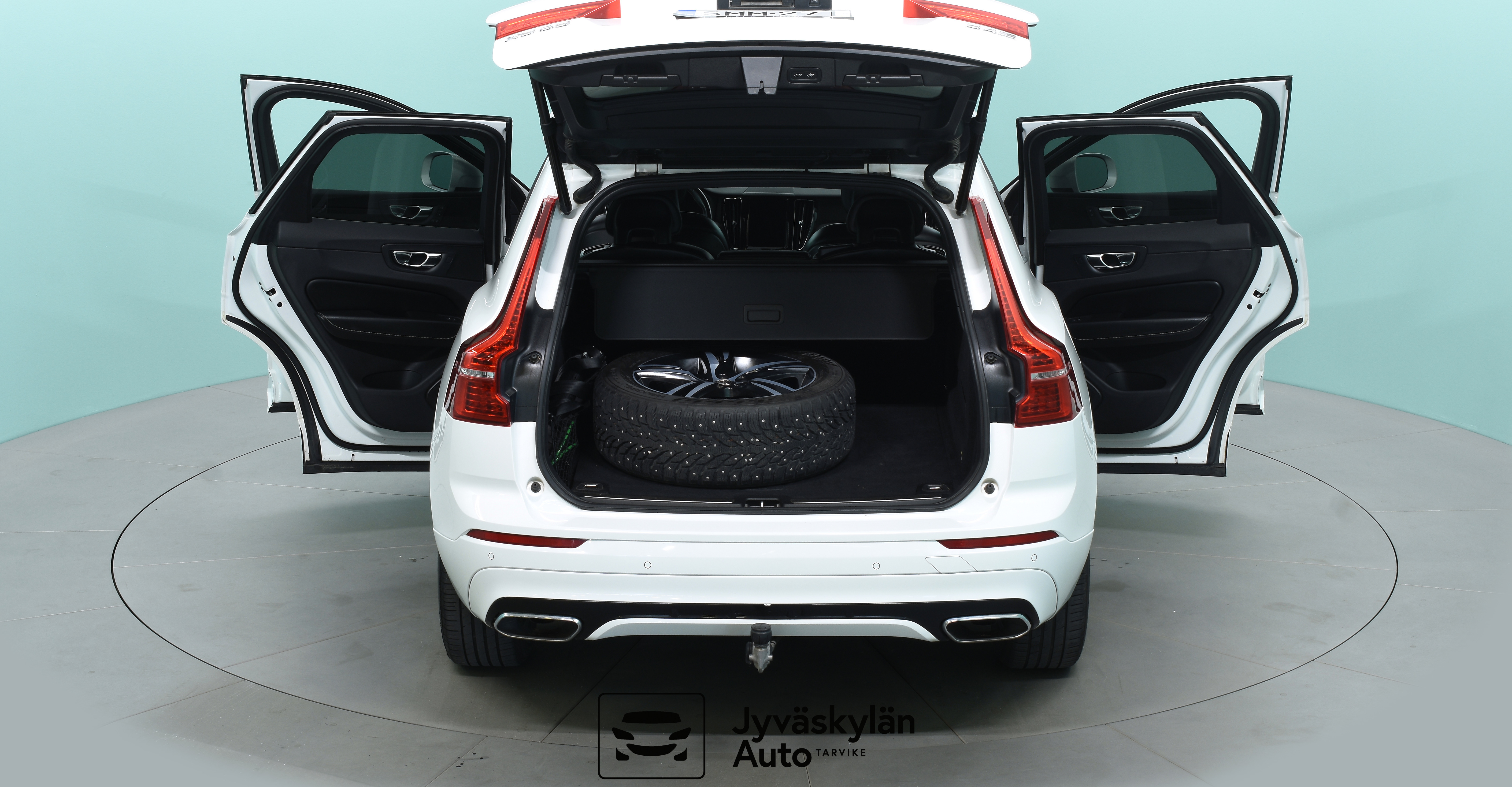 VOLVO XC60 2017