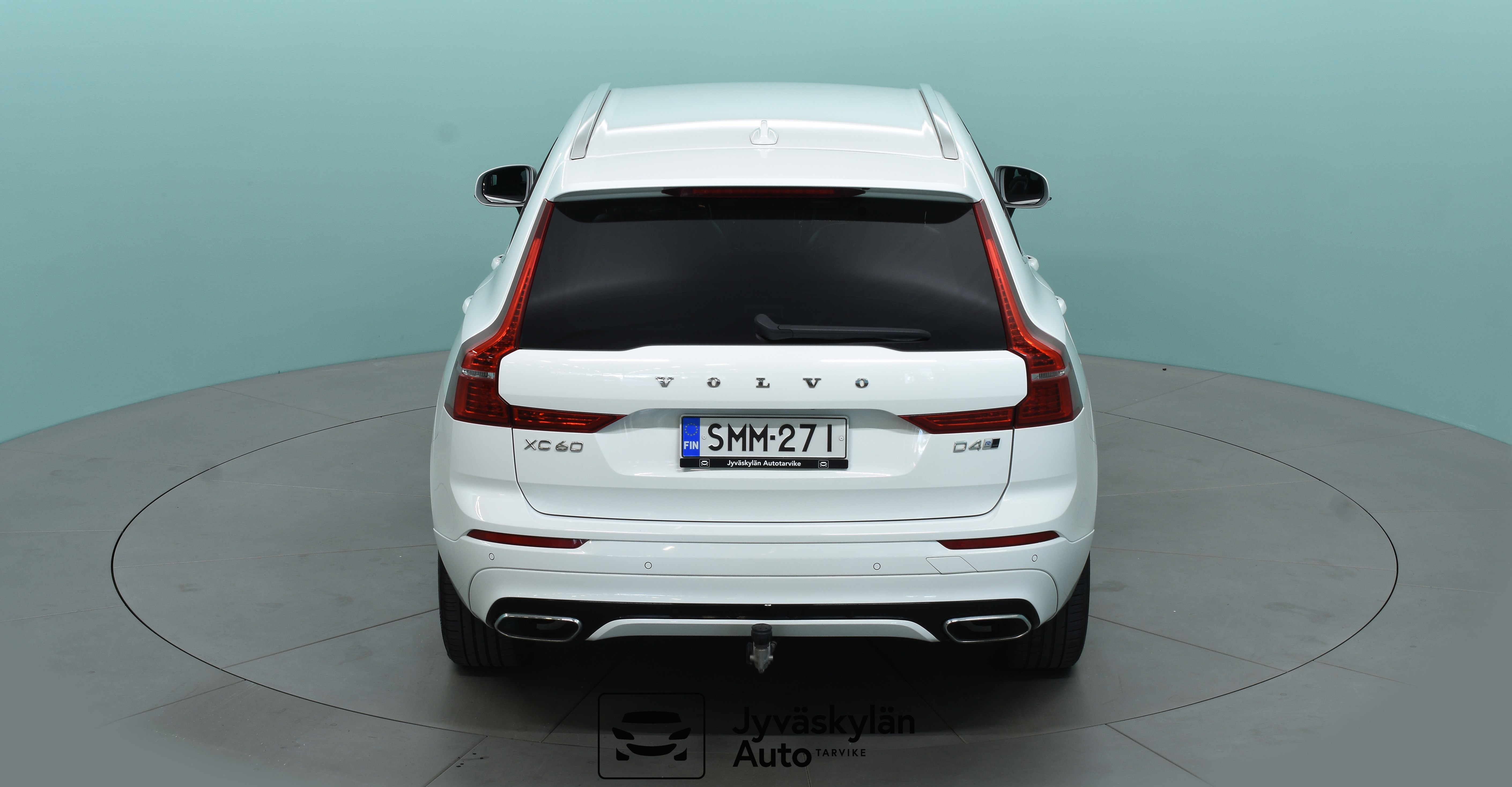 VOLVO XC60 2017