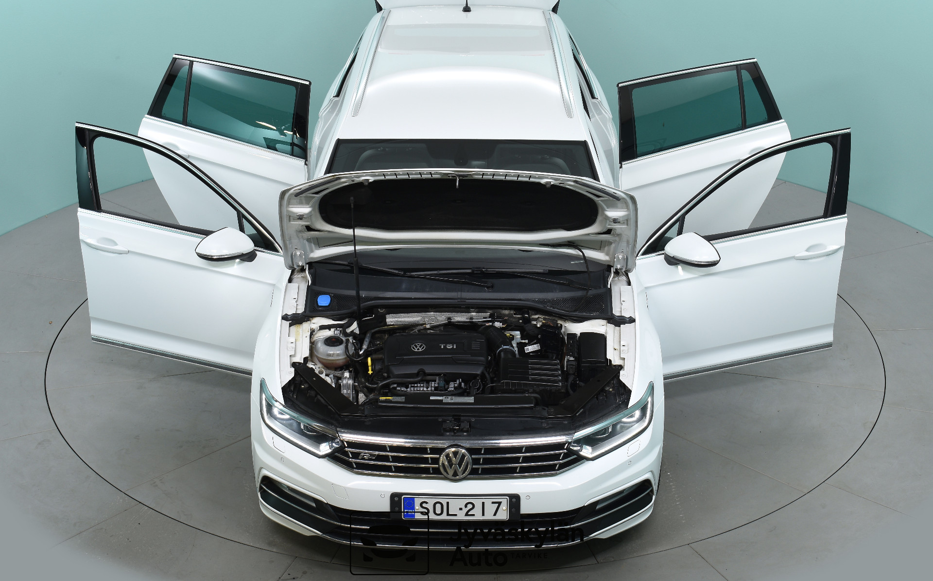 VOLKSWAGEN Passat 2017