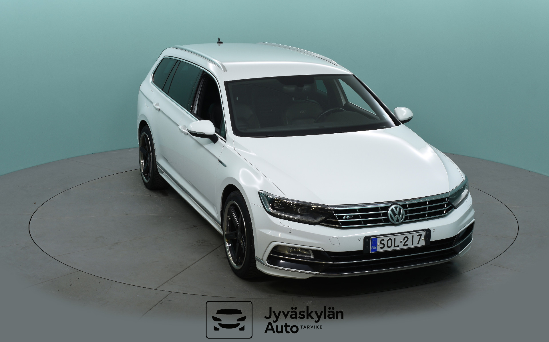 VOLKSWAGEN Passat 2017