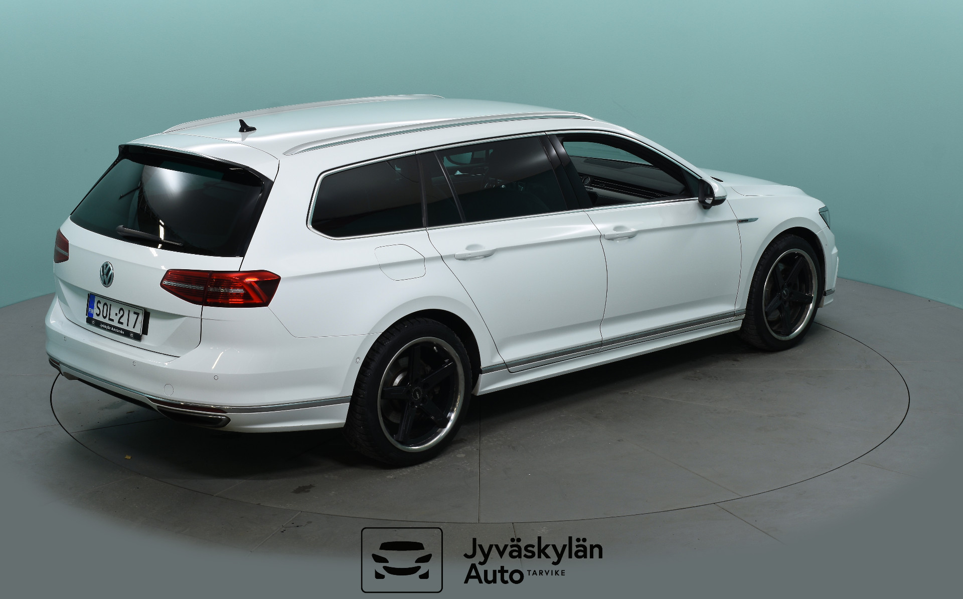 VOLKSWAGEN Passat 2017