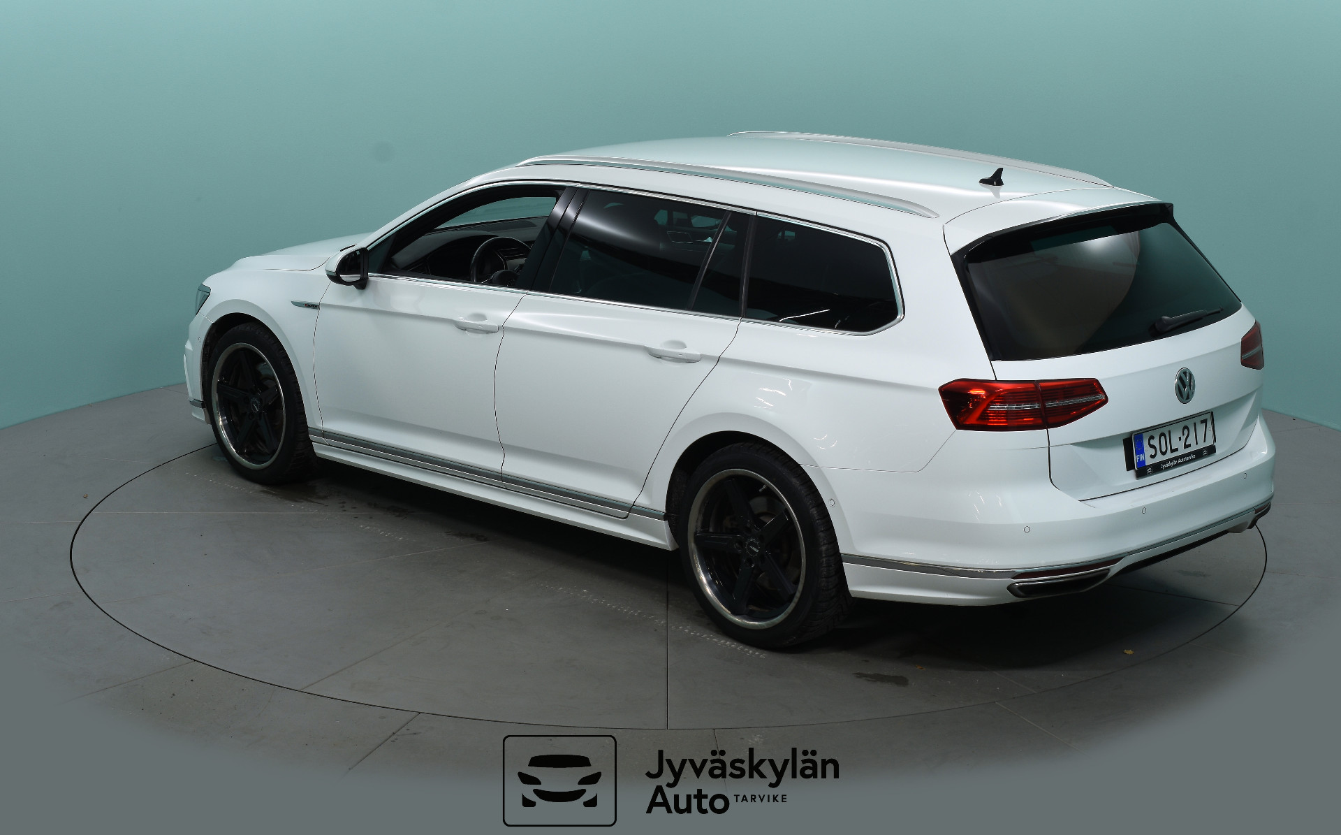 VOLKSWAGEN Passat 2017