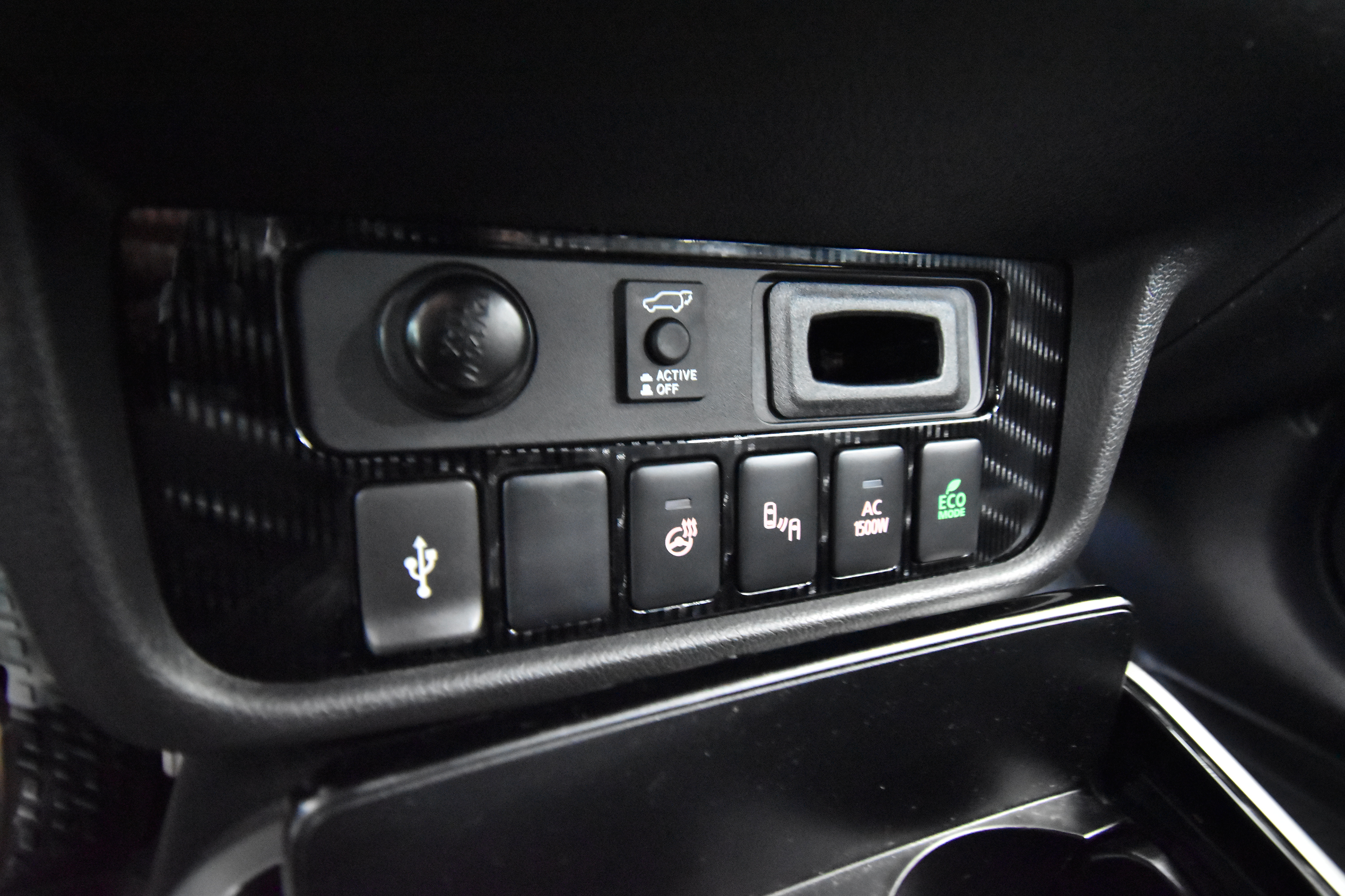MITSUBISHI Outlander PHEV 2021
