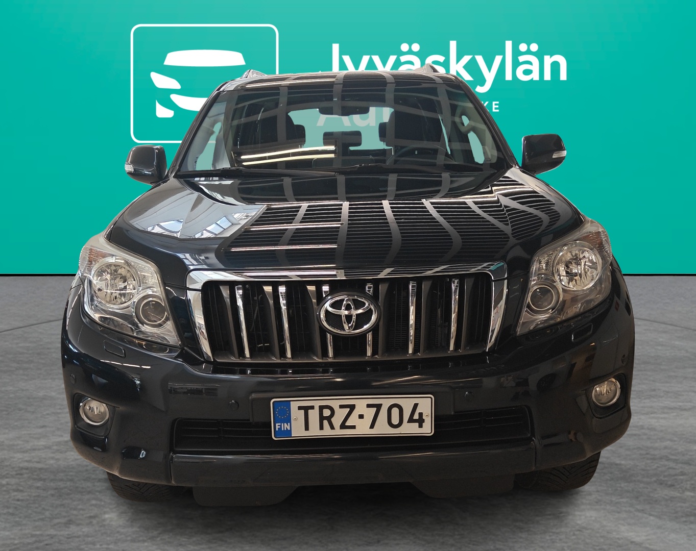 TOYOTA Land Cruiser 2010