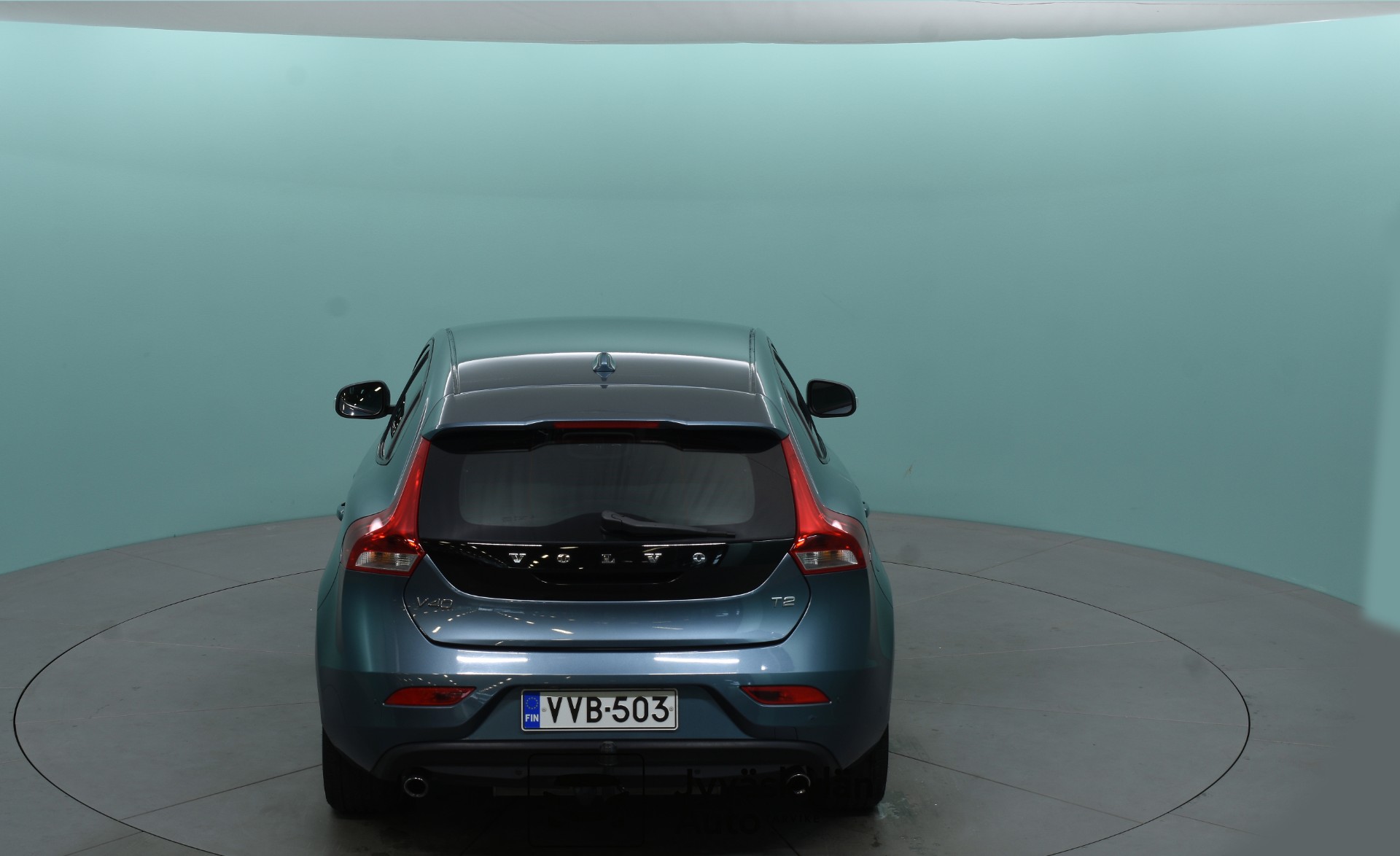 VOLVO V40 2013