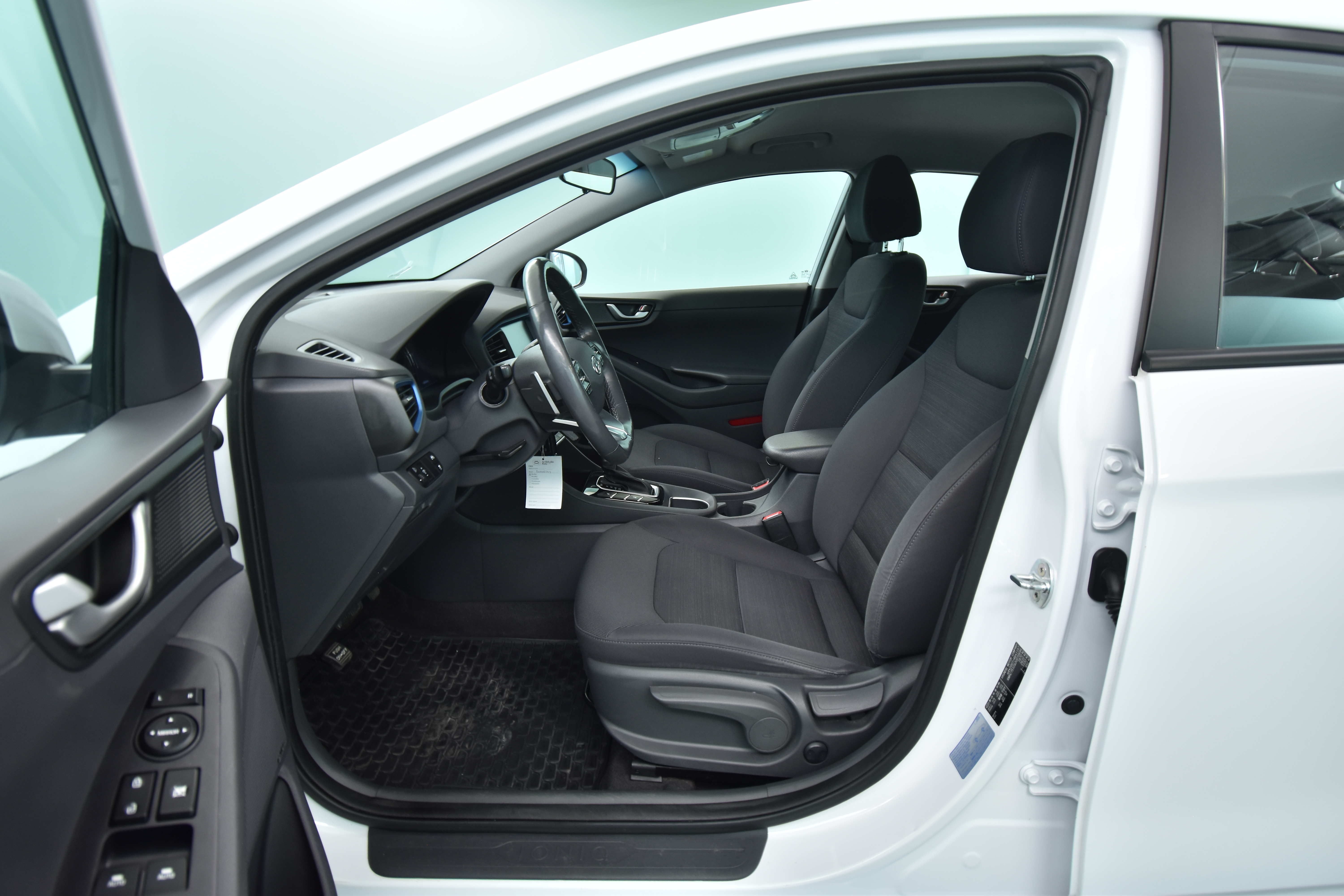 HYUNDAI IONIQ hybrid 2018