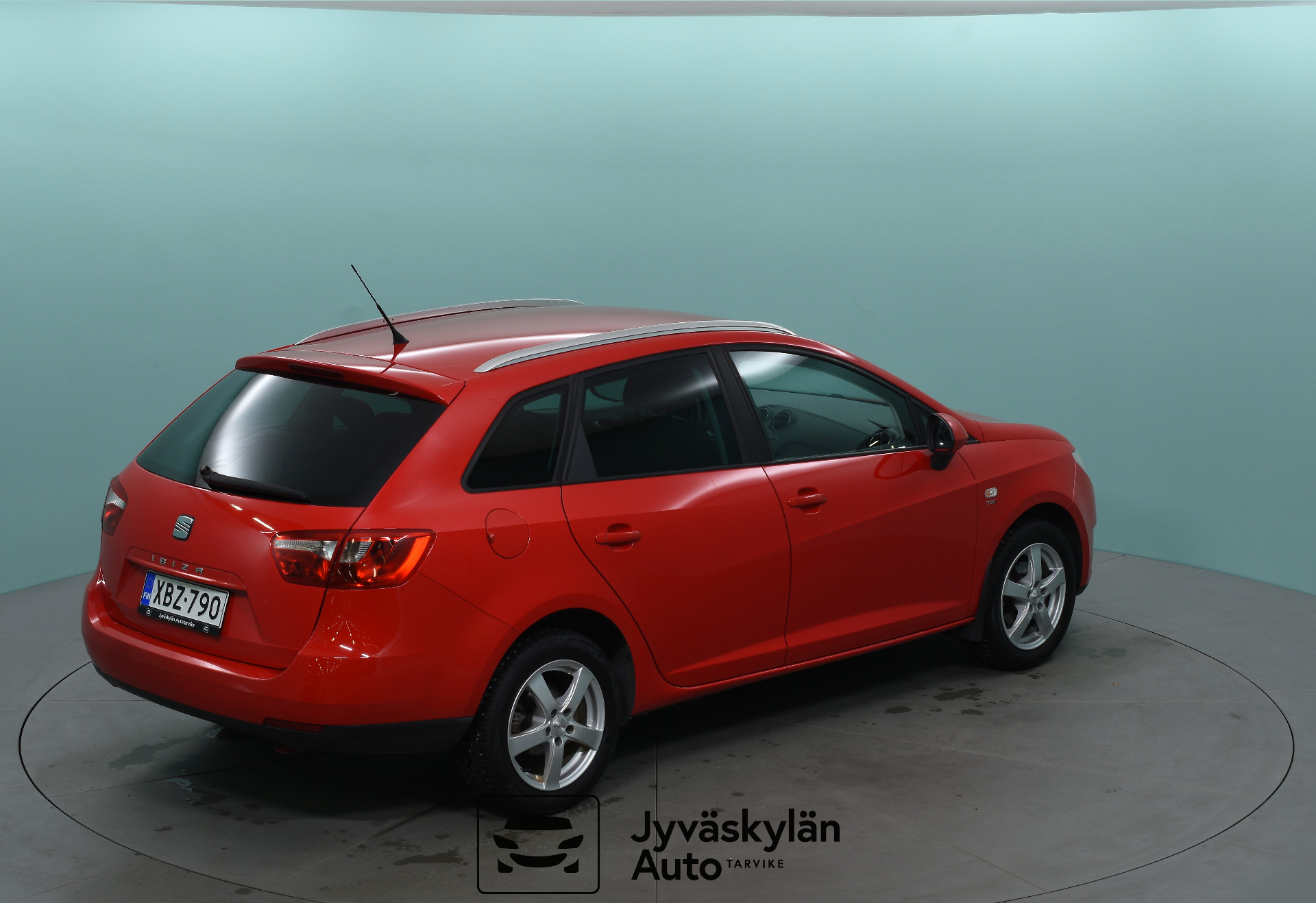 SEAT Ibiza ST 2011