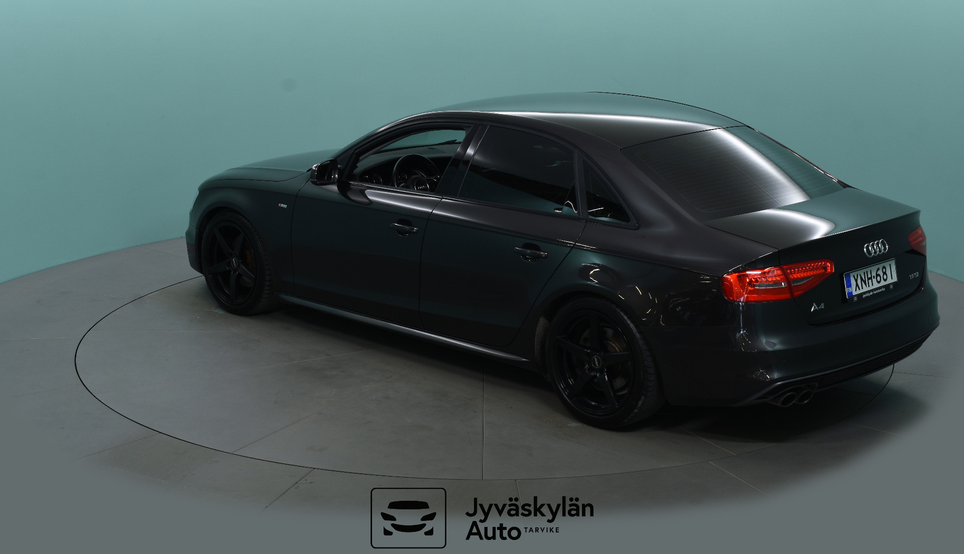 AUDI A4 2014