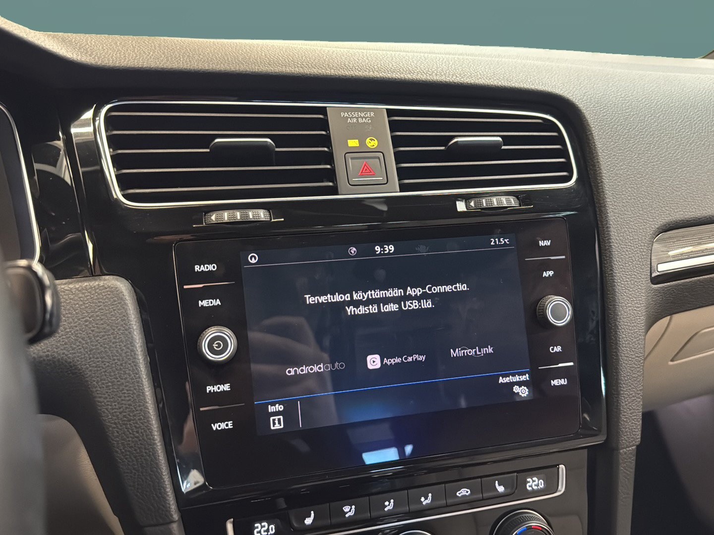 VOLKSWAGEN Golf 2018