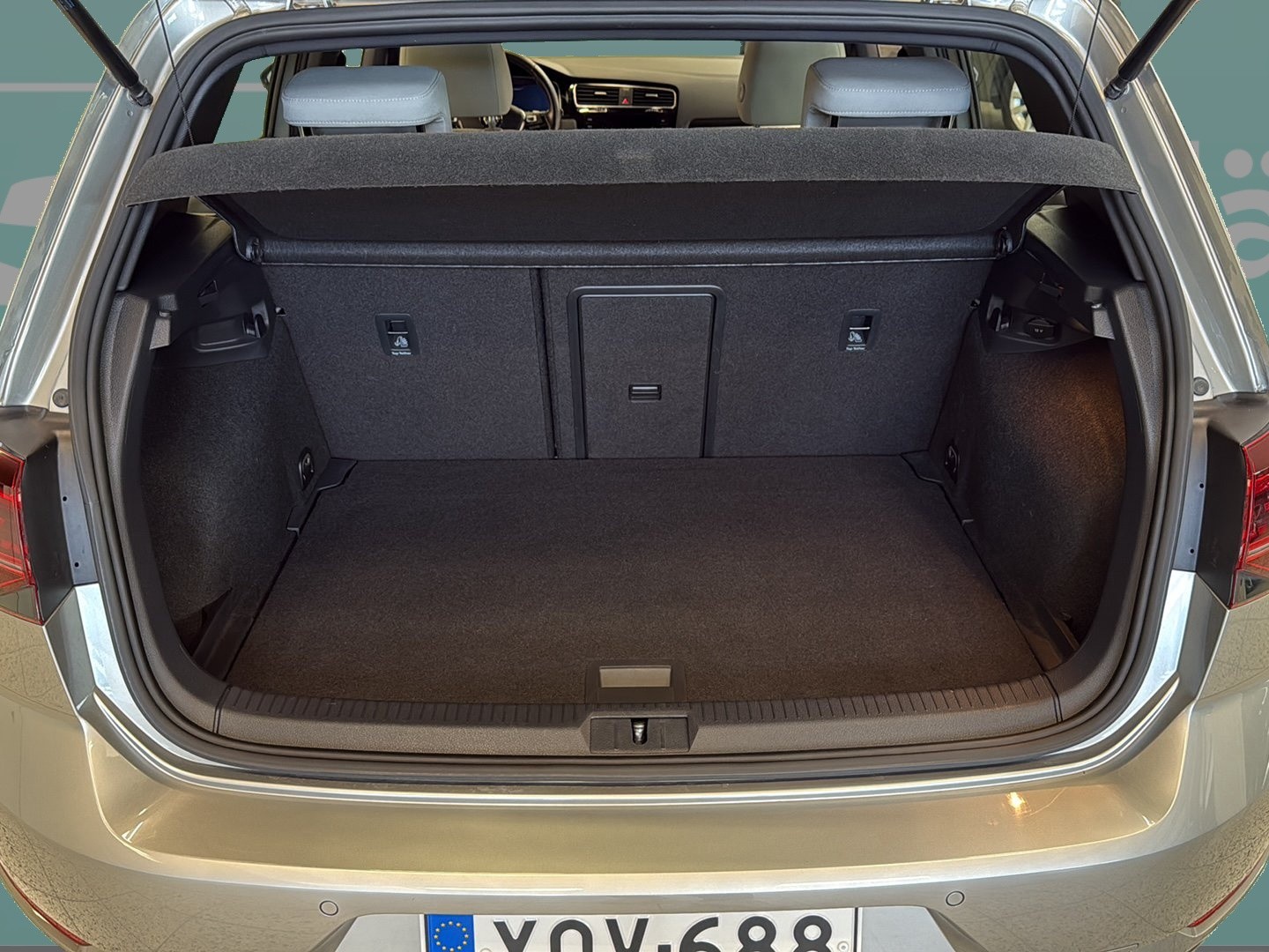 VOLKSWAGEN Golf 2018