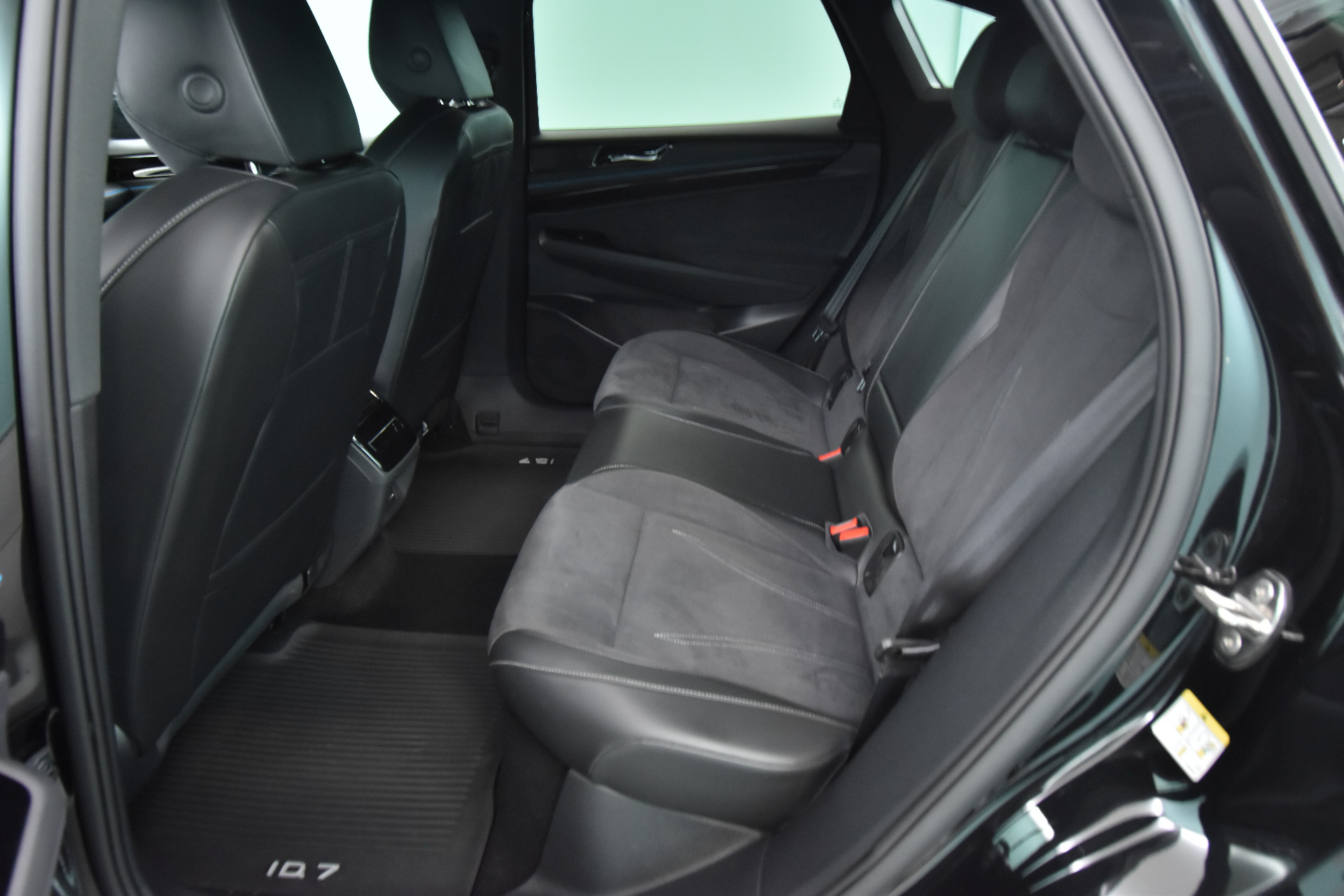 VOLKSWAGEN ID.7 2024