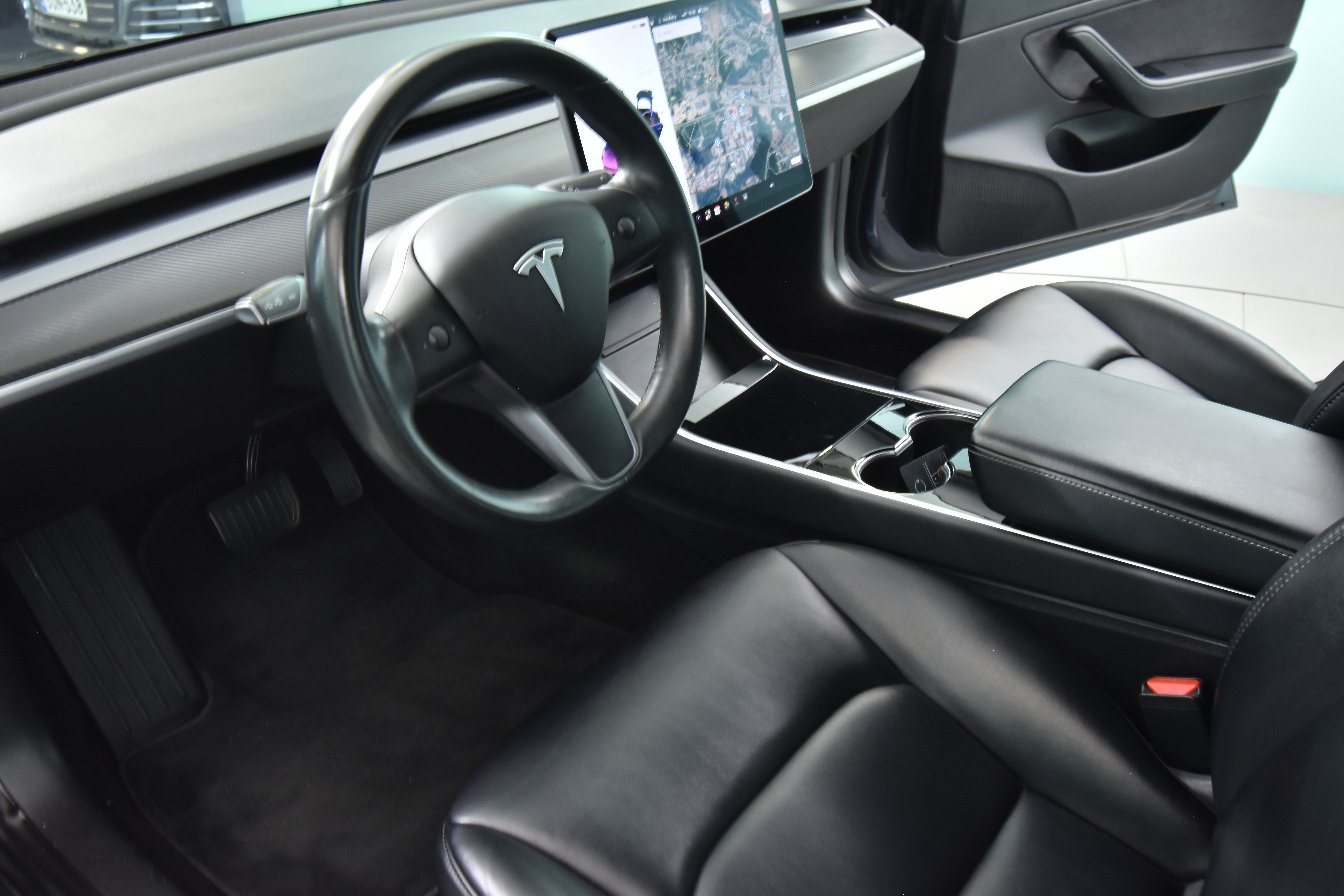TESLA Model 3 2019