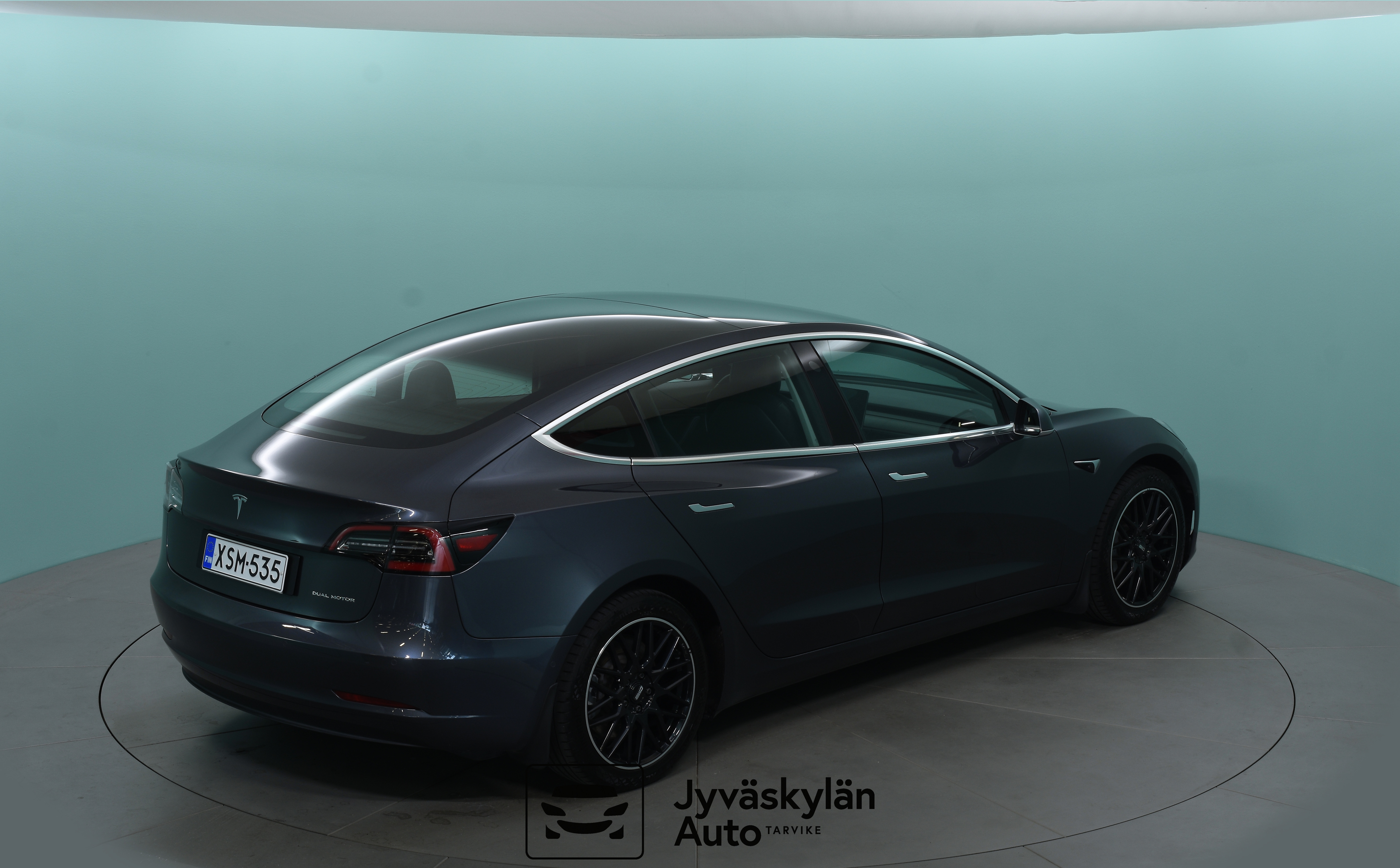 TESLA Model 3 2019