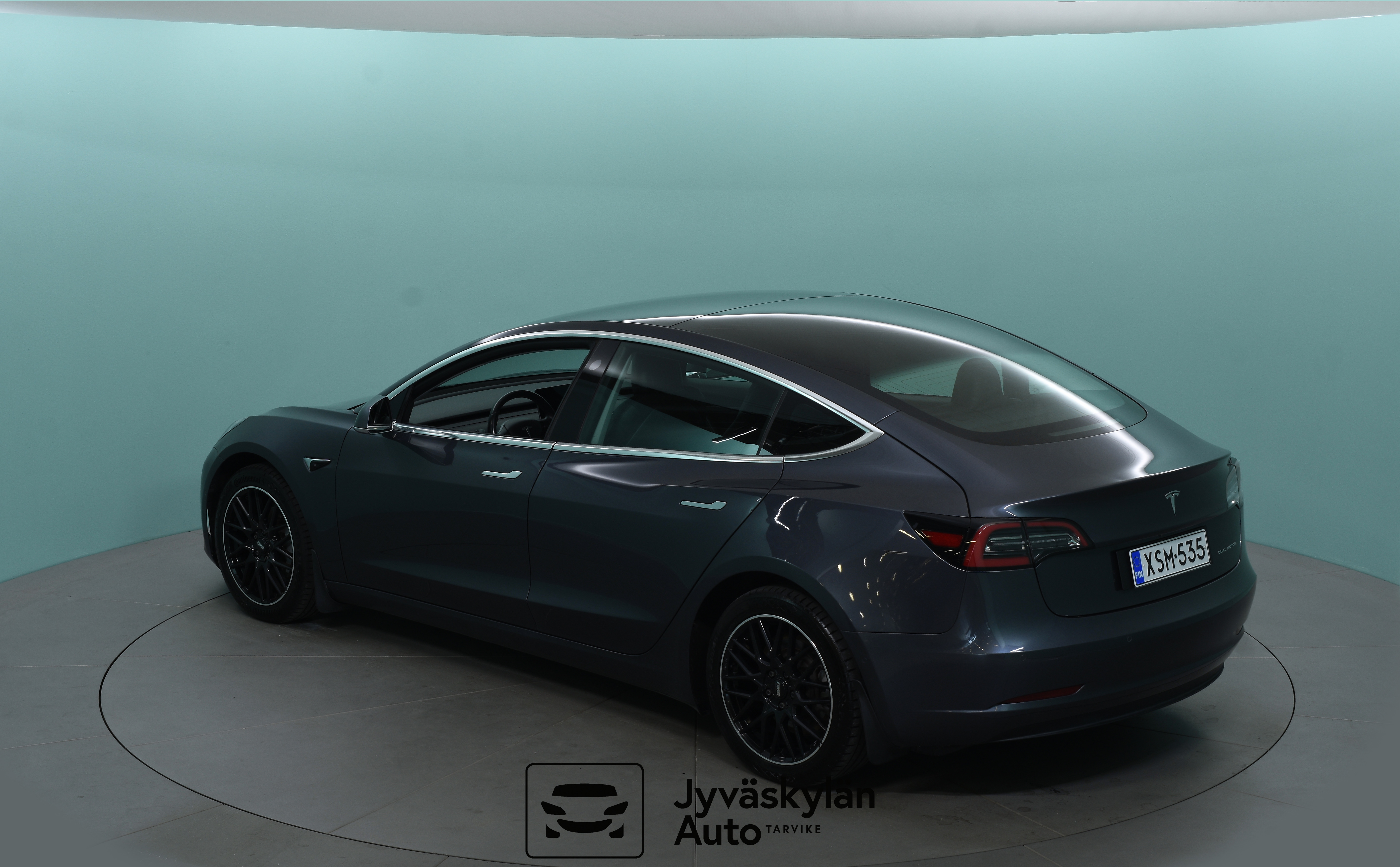 TESLA Model 3 2019