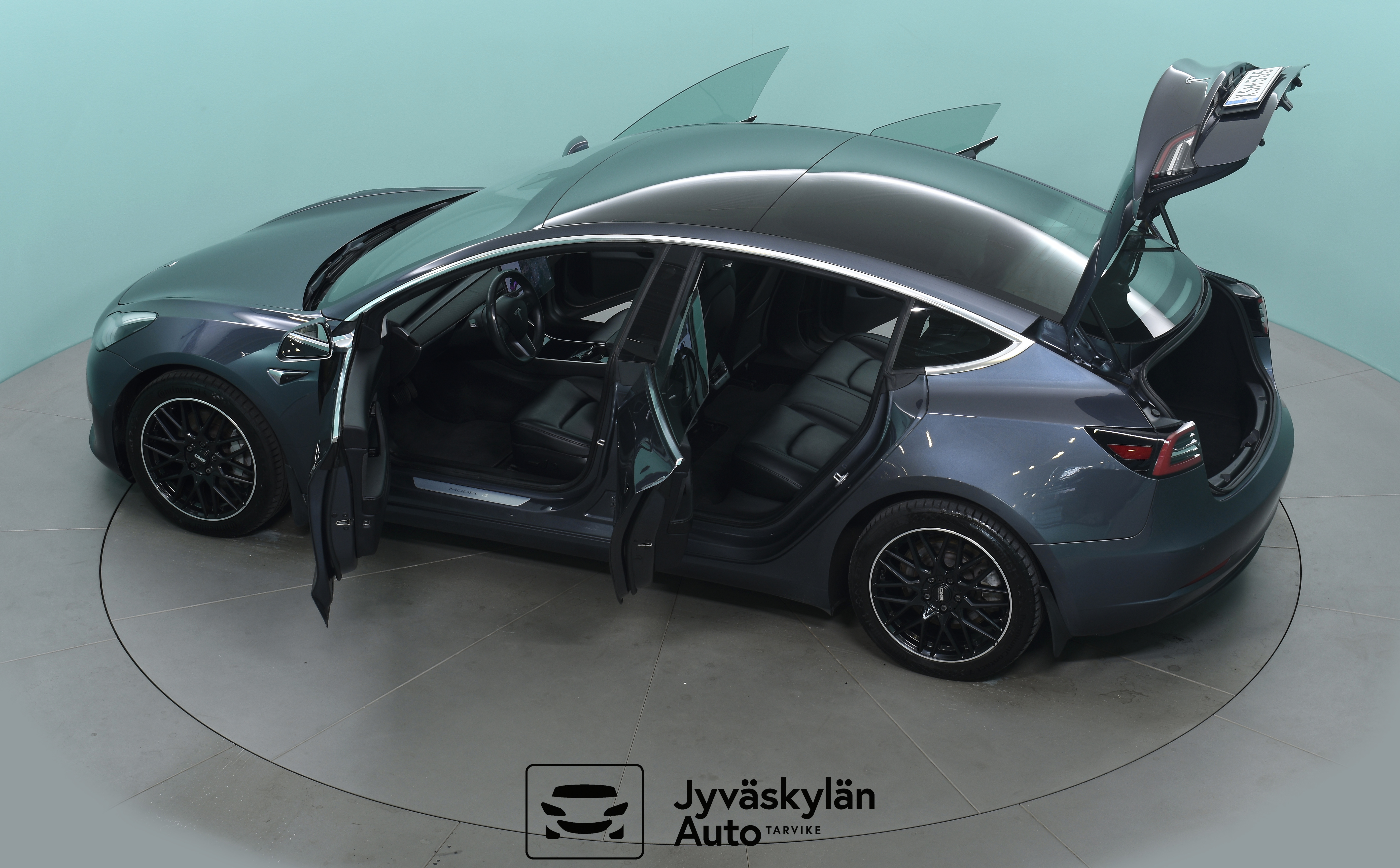 TESLA Model 3 2019