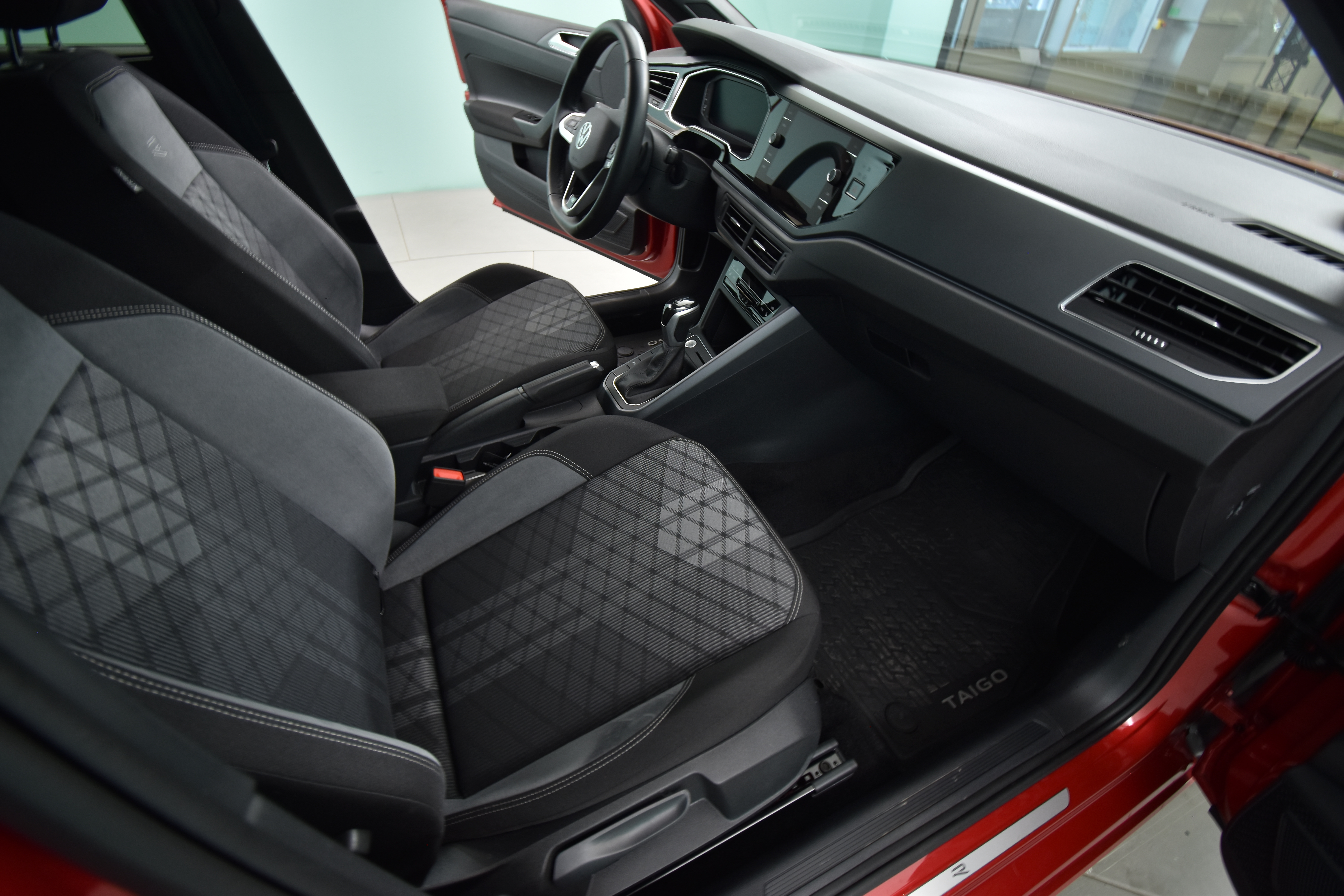 VOLKSWAGEN Taigo 2024