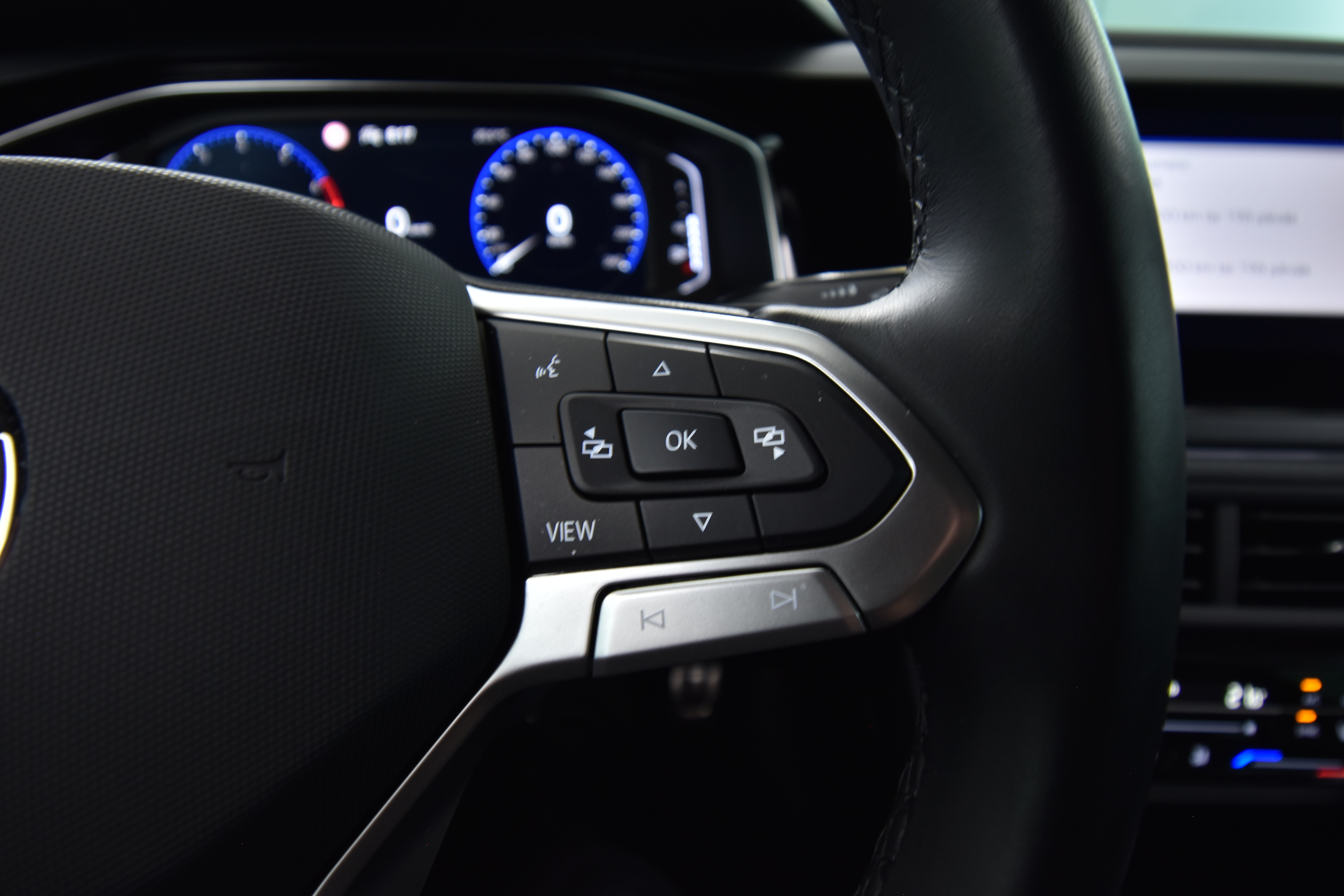 VOLKSWAGEN Taigo 2024