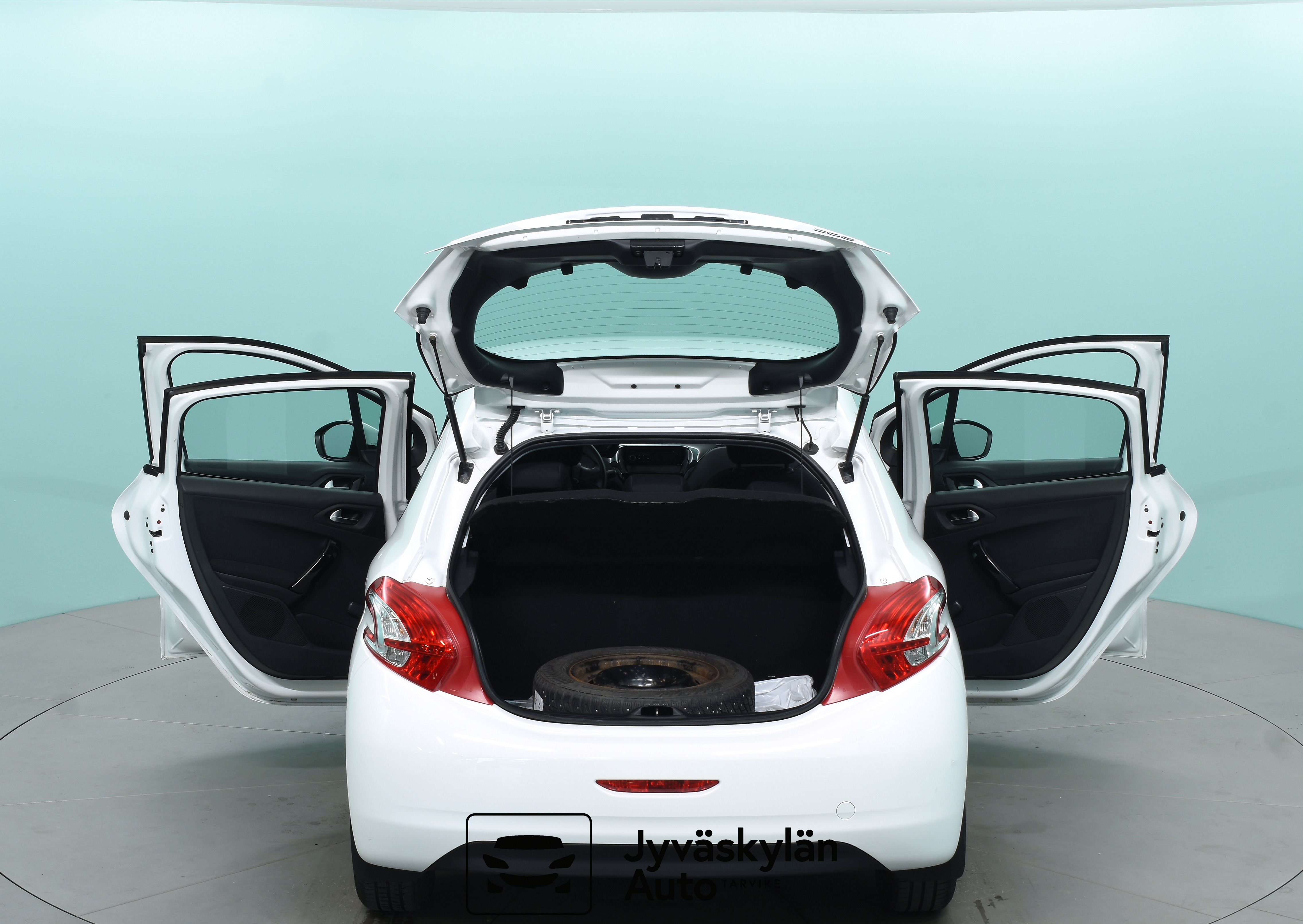 PEUGEOT 208 2014