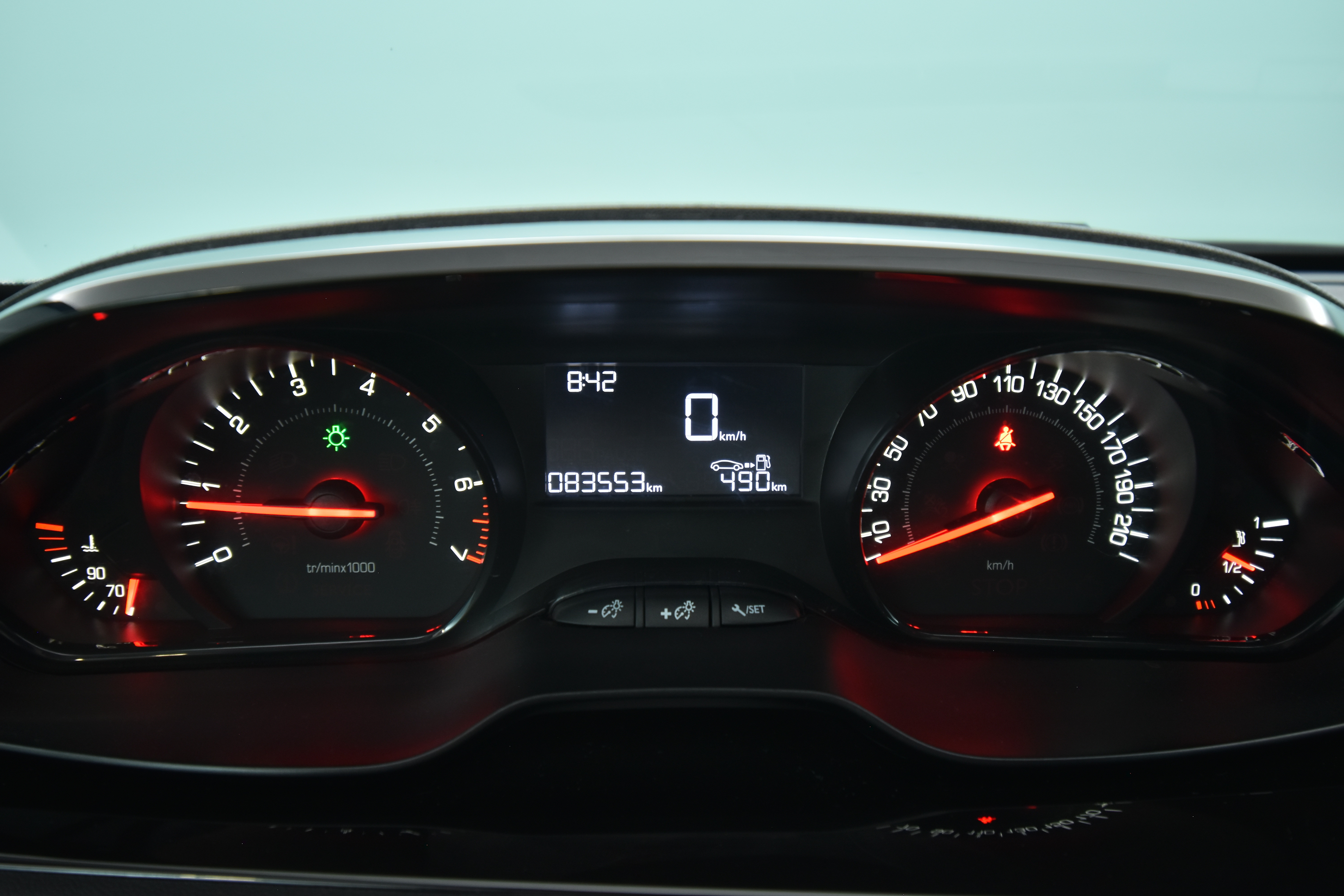 PEUGEOT 208 2014