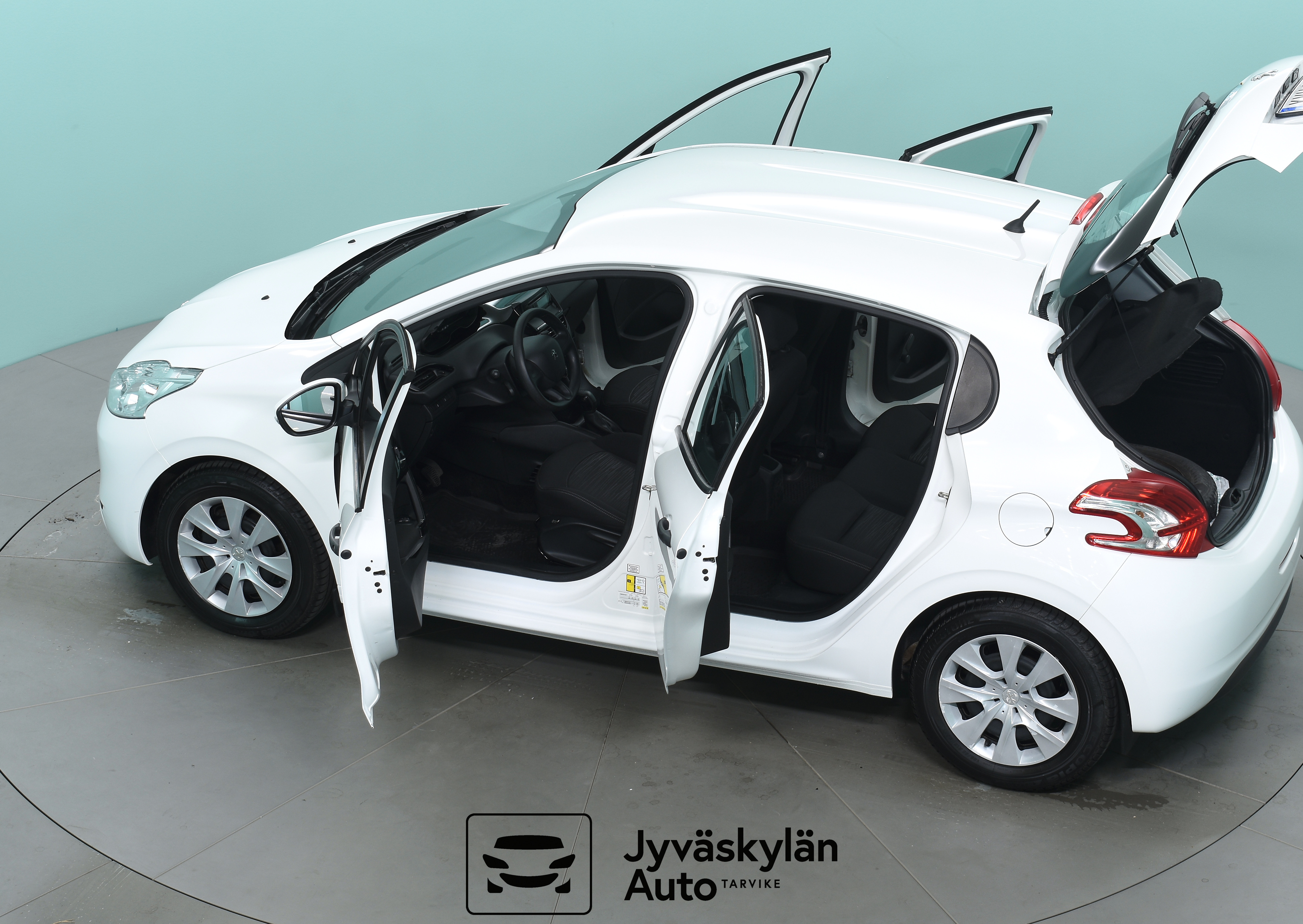 PEUGEOT 208 2014