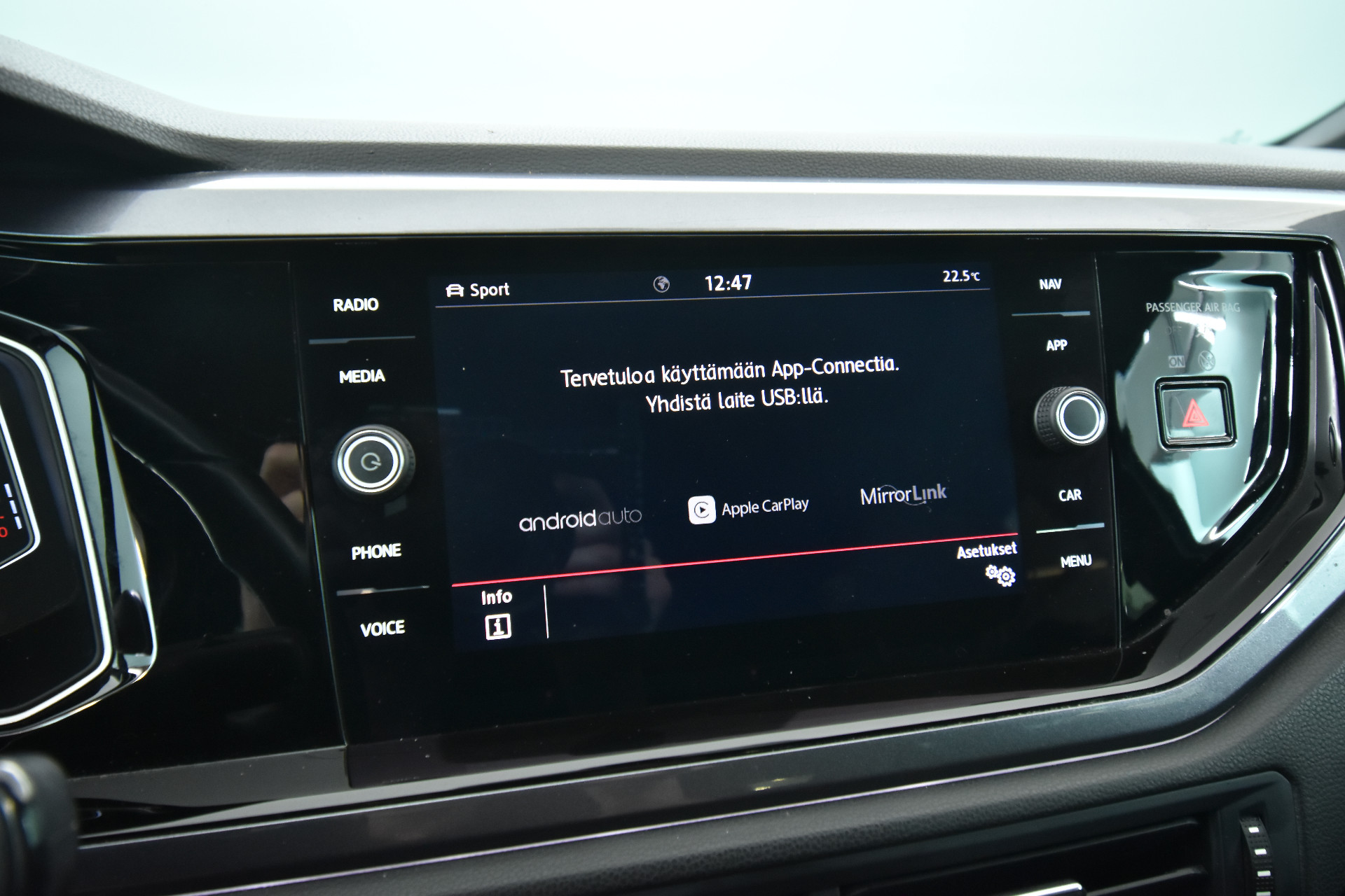 VOLKSWAGEN Polo 2018