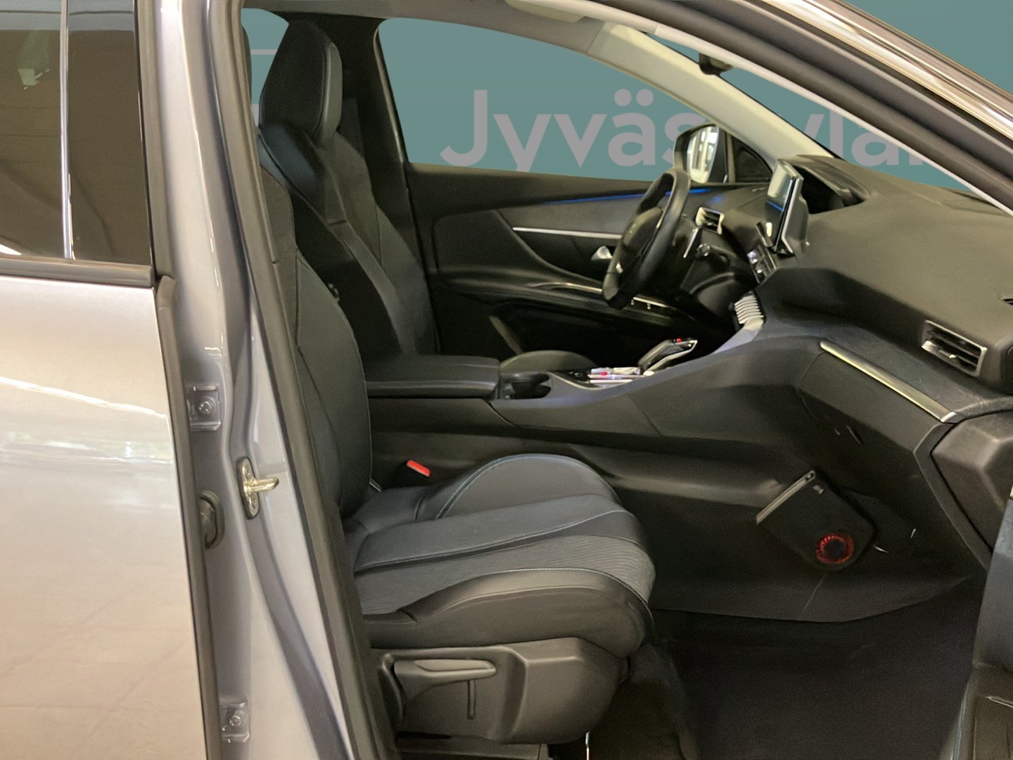 PEUGEOT 3008 2022