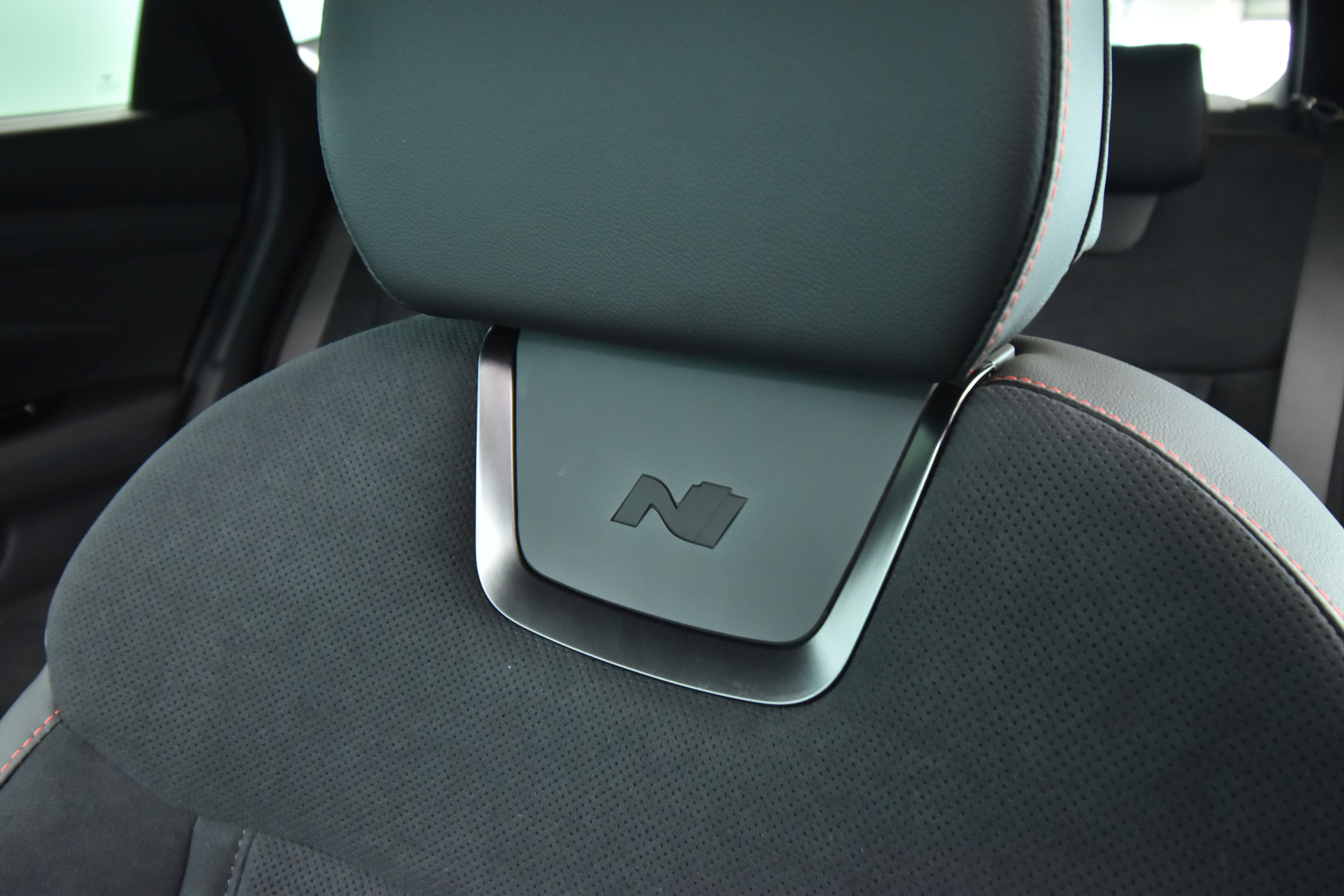 Hyundai TUCSON Hybrid 2026