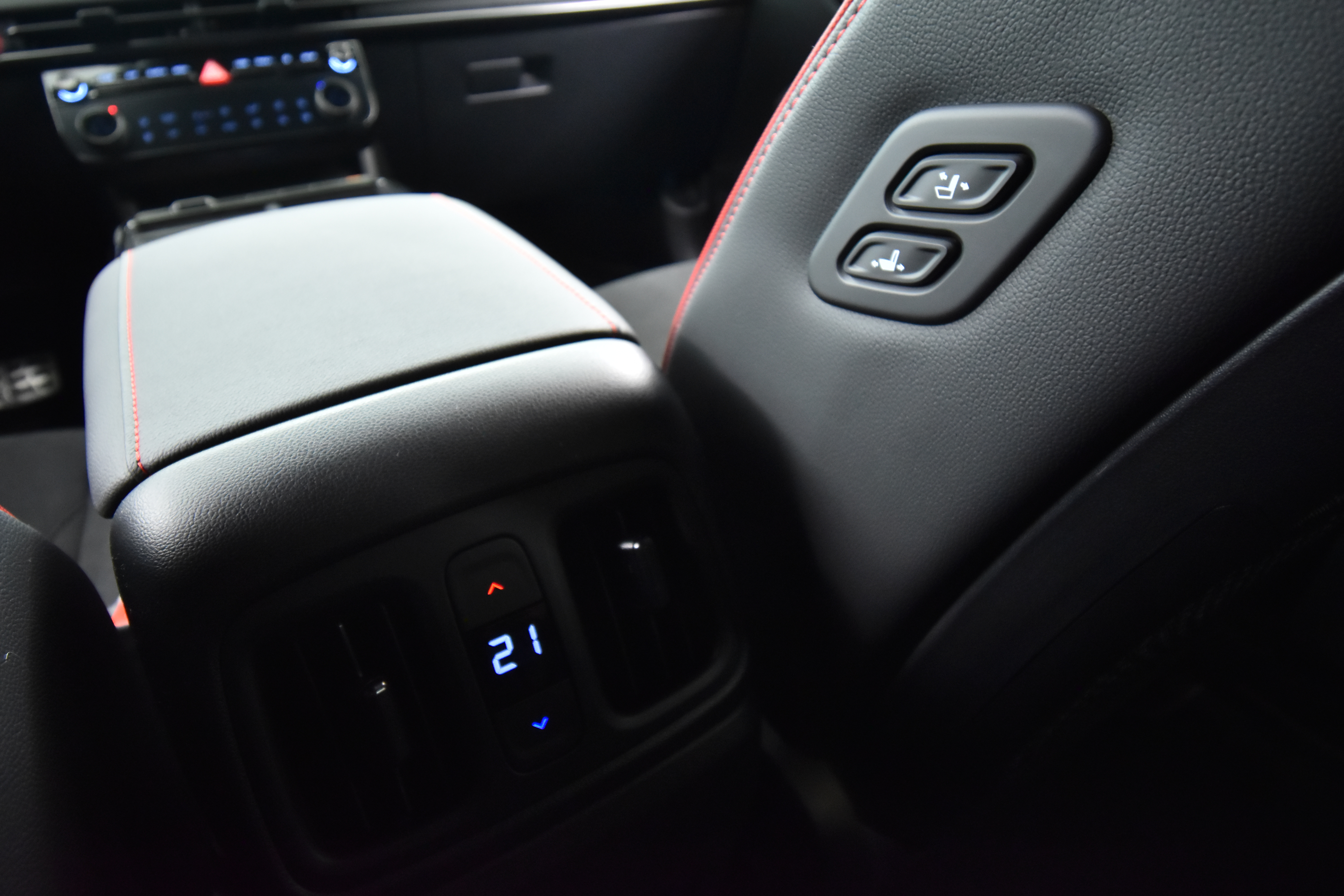 Hyundai TUCSON Hybrid 2026