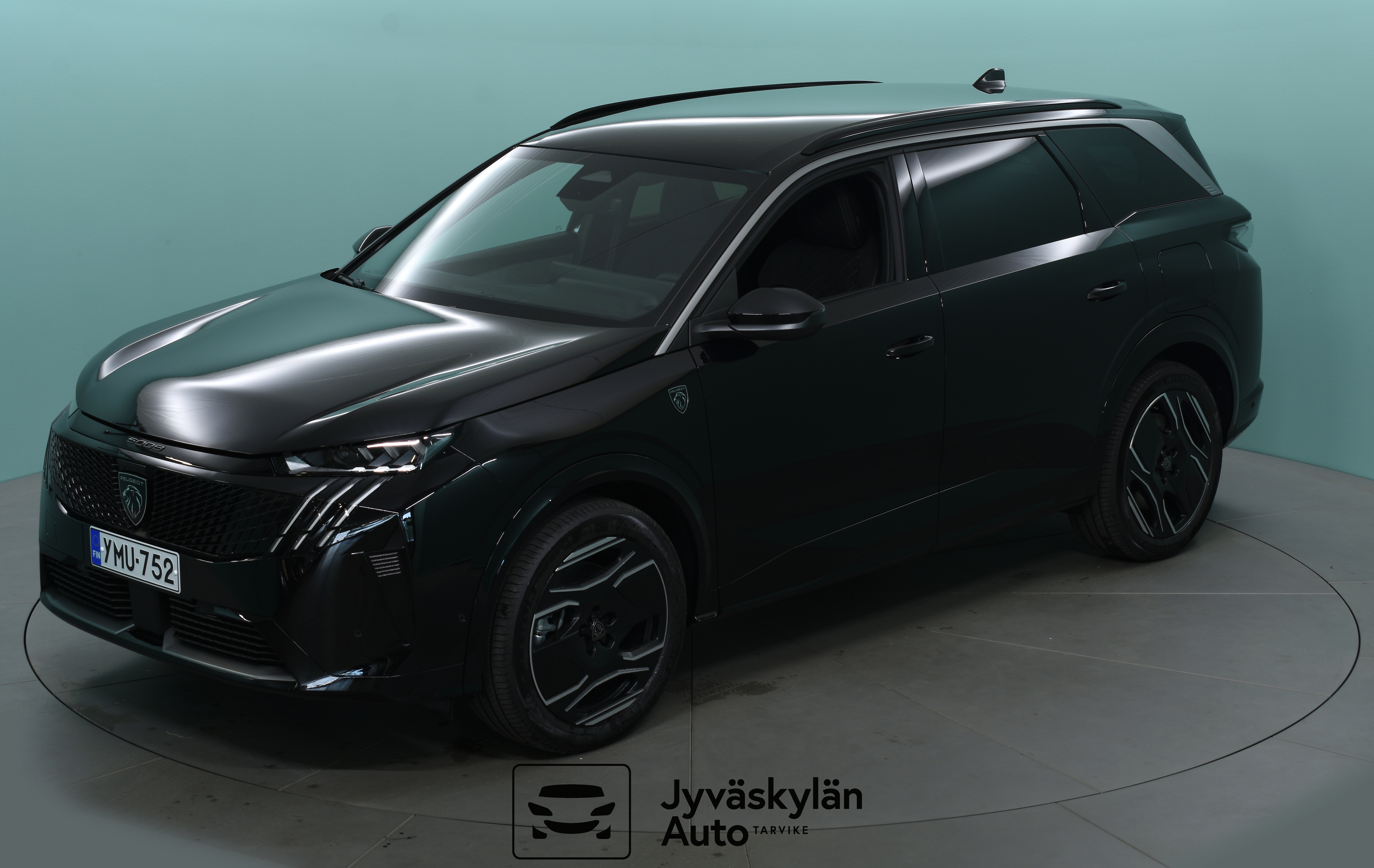 Peugeot E-5008 2026