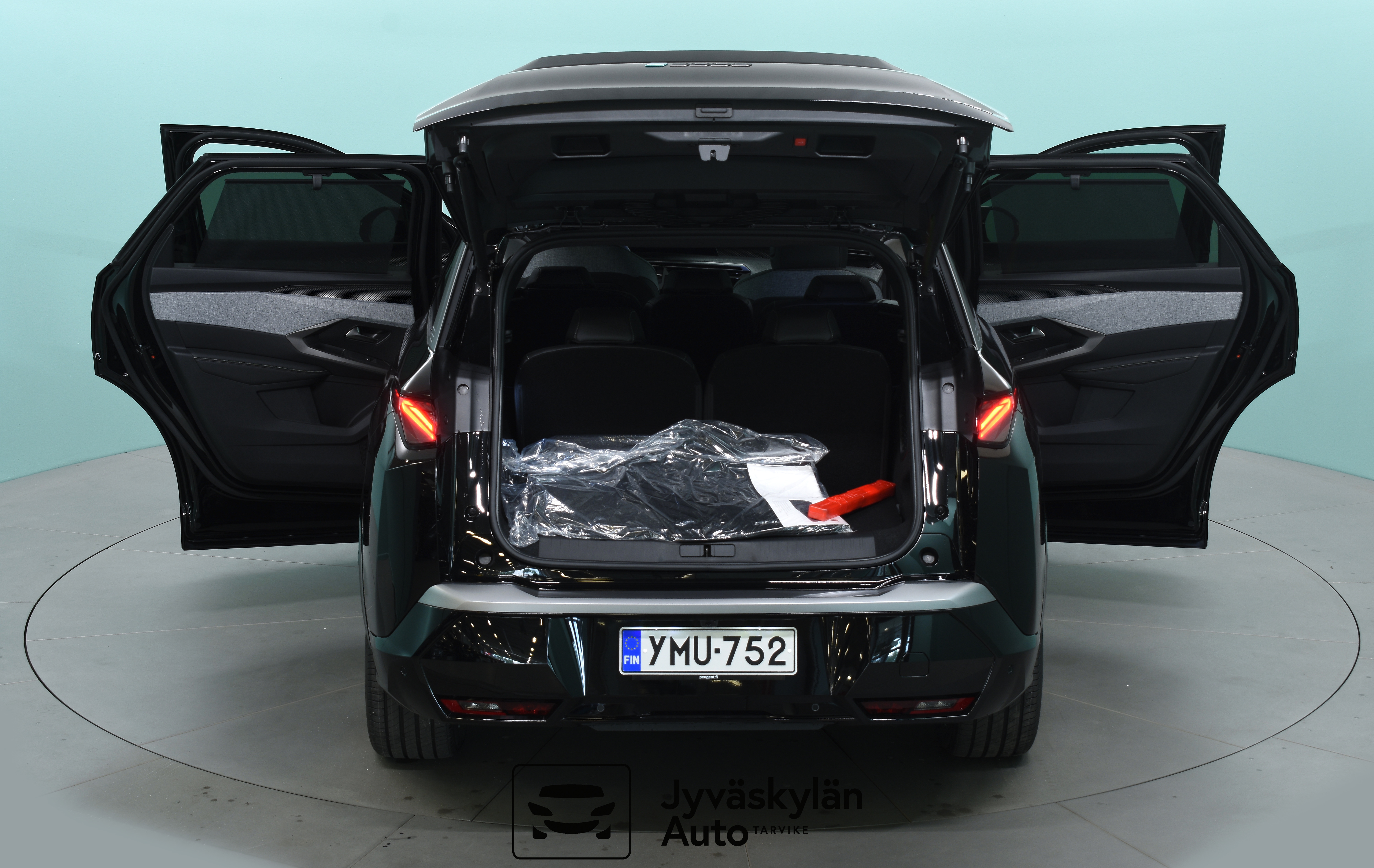 Peugeot E-5008 2026