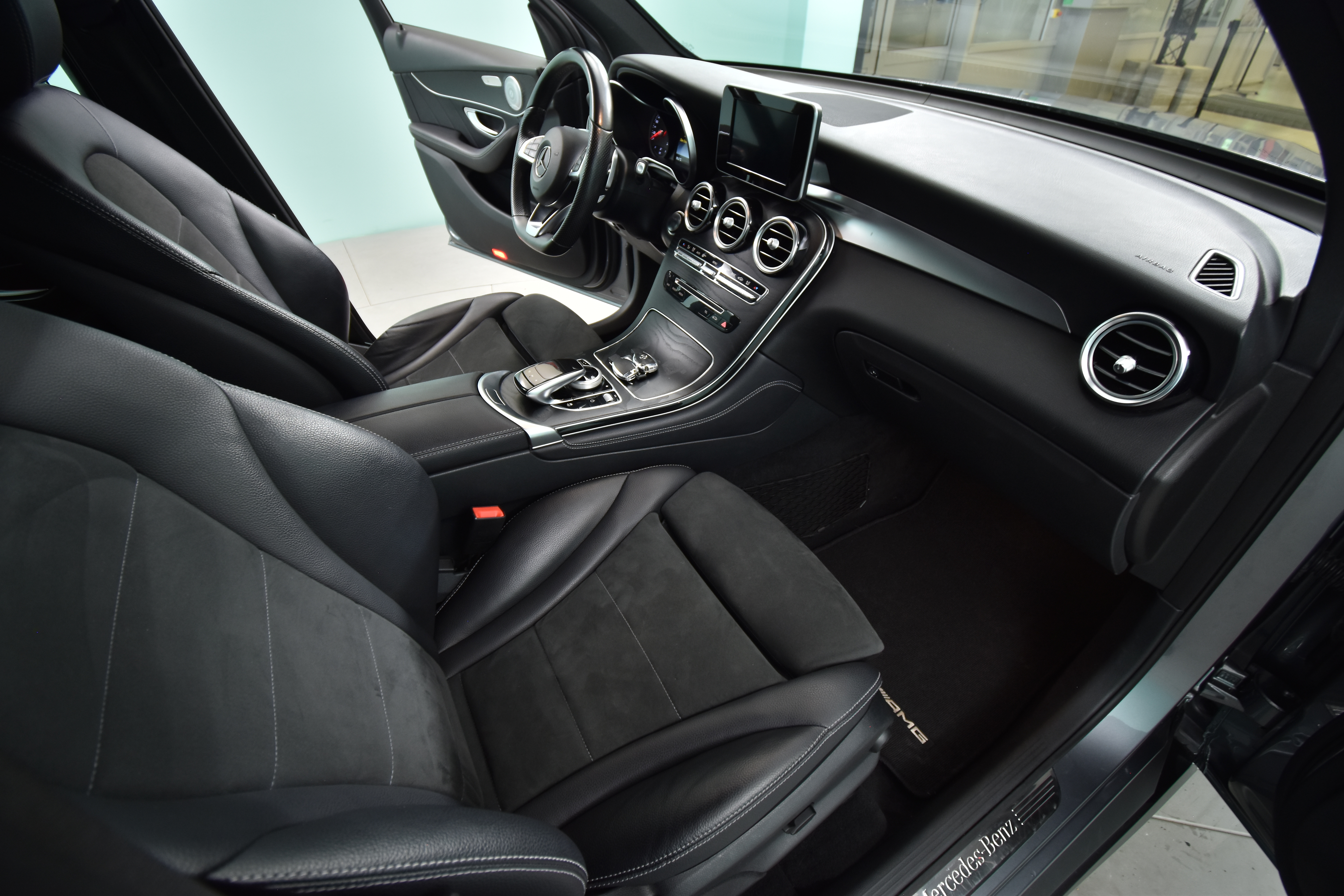 MERCEDES-BENZ GLC 2017