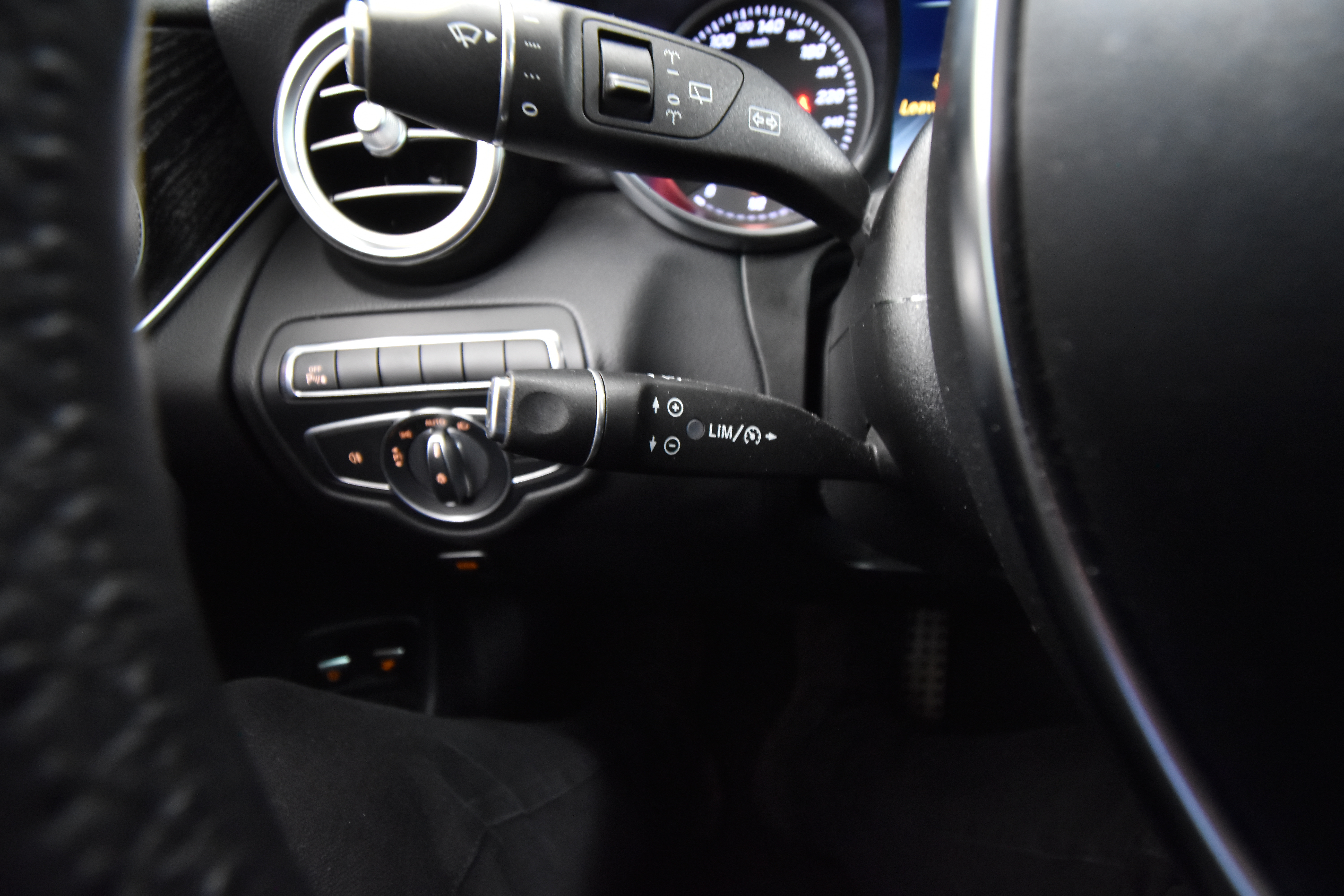 MERCEDES-BENZ GLC 2017