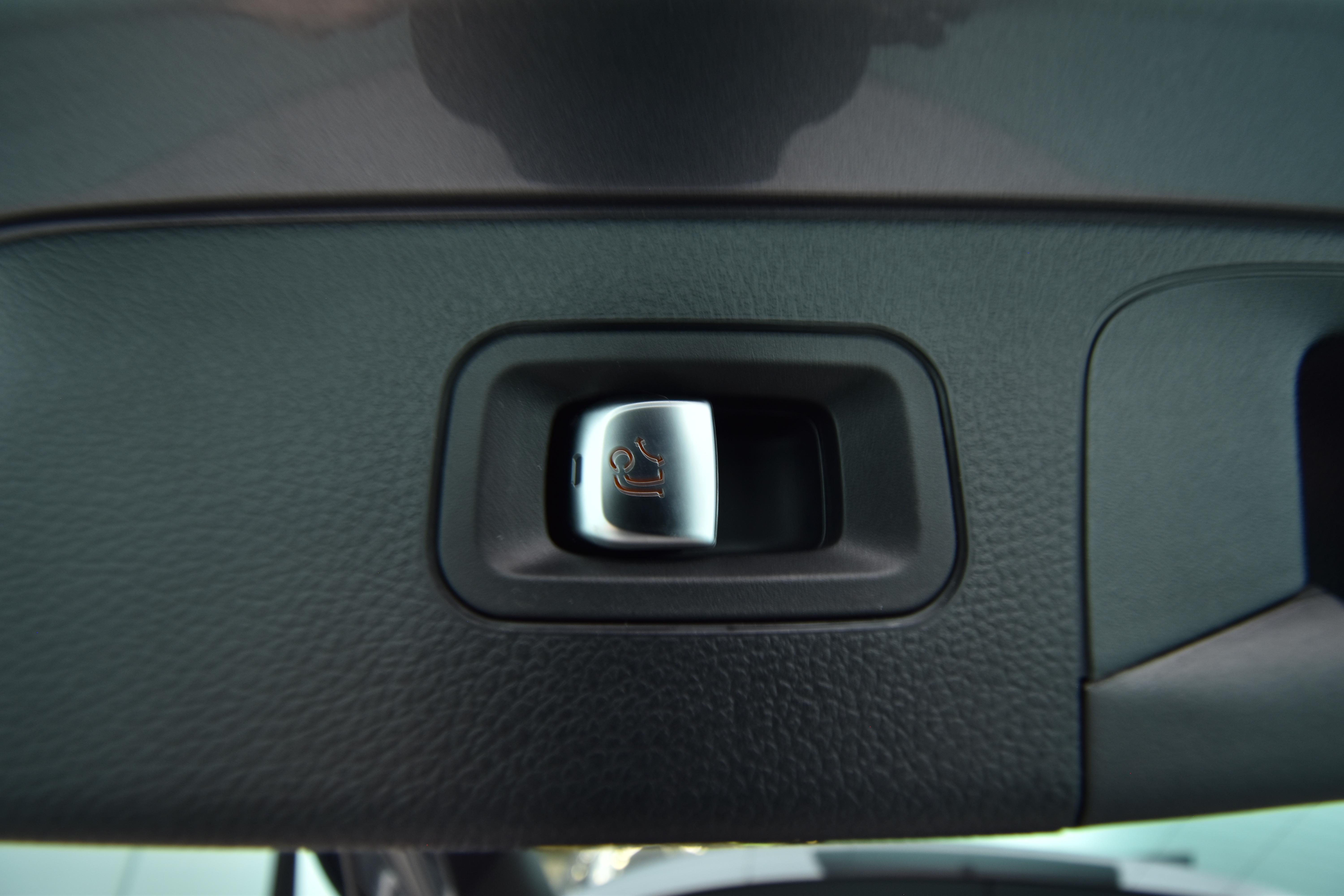 MERCEDES-BENZ GLC 2017